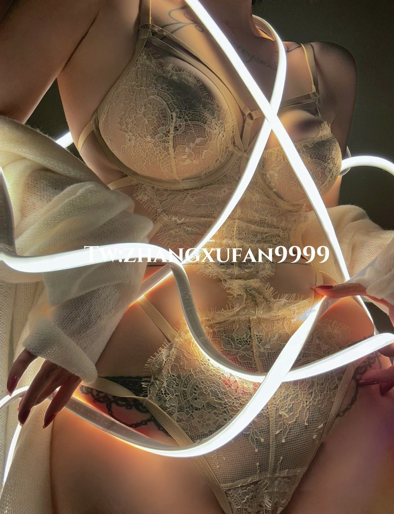 Zhangxufan8888 – 超级巨臀爆乳女M尤物 万里挑一巨乳世纪美臀 - P70