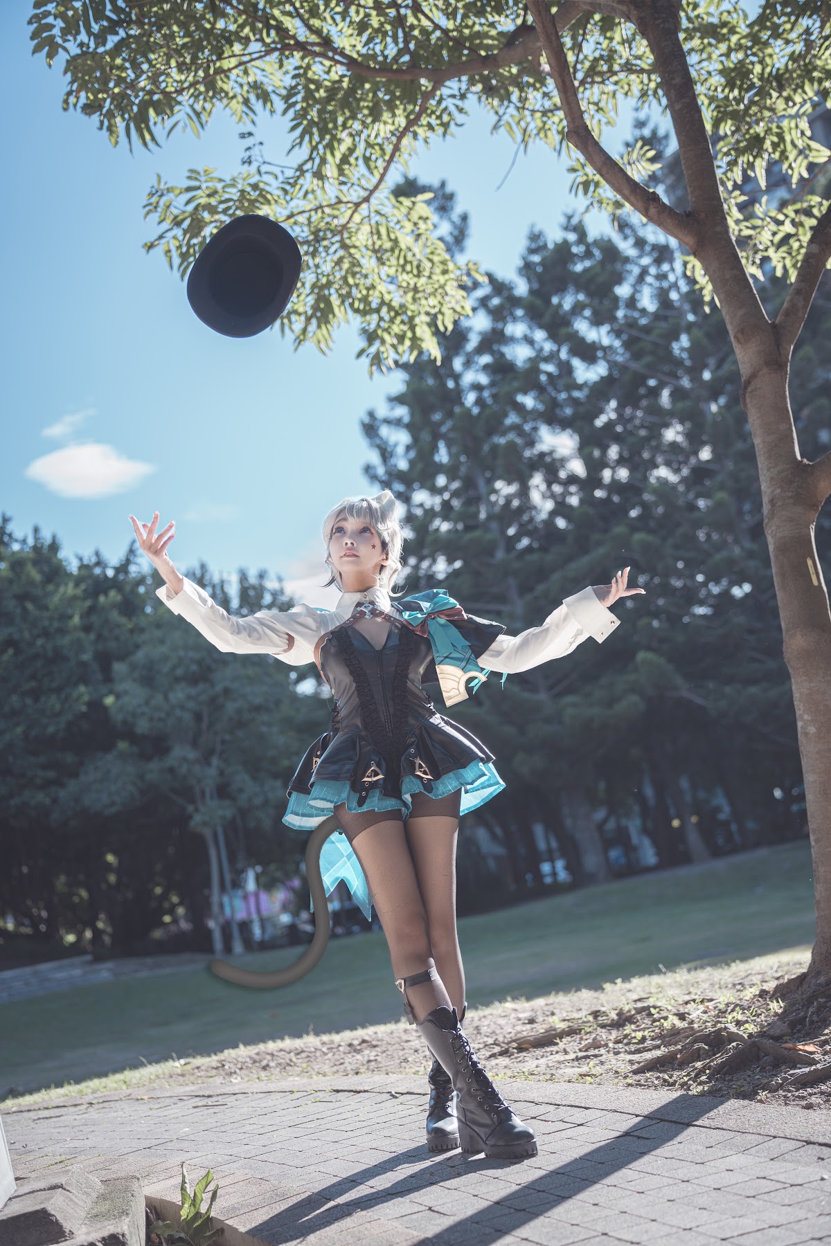 Coser@慕慕Momo – 原神 Genshin 琳妮特的色情魔術 室外 - P30