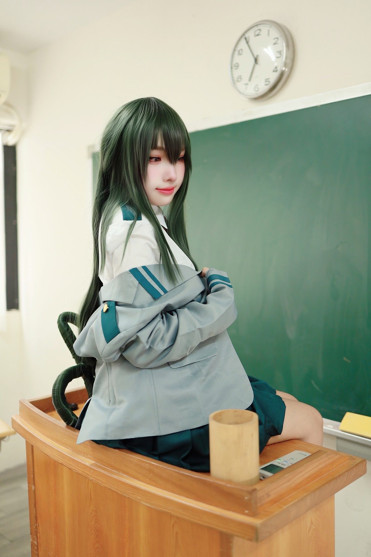 Coser@慕慕Momo – 蛙吹梅雨 學生服 Asui Tsuyu - P17