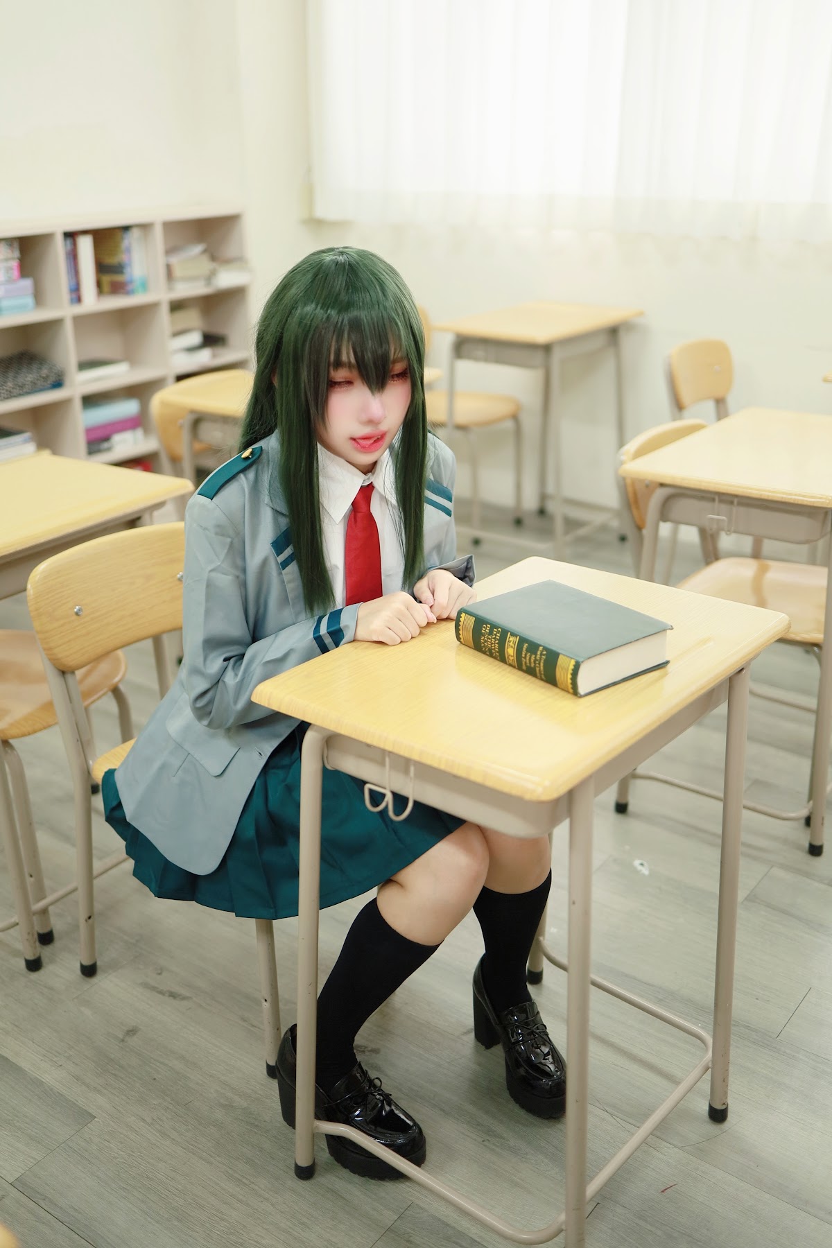 Coser@慕慕Momo – 蛙吹梅雨 學生服 Asui Tsuyu - P6