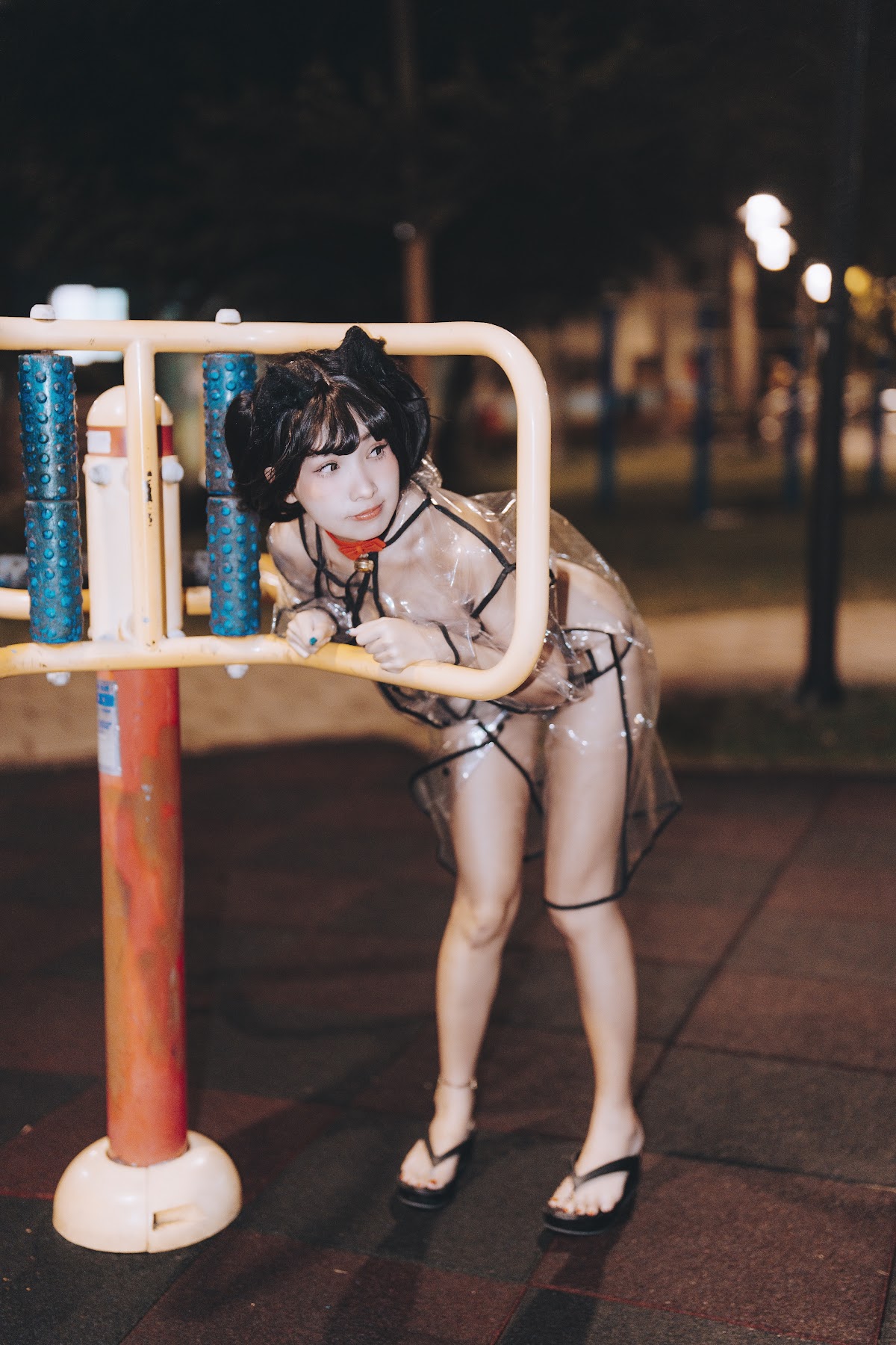 Coser@慕慕Momo – 溜雨衣貓貓 - P34