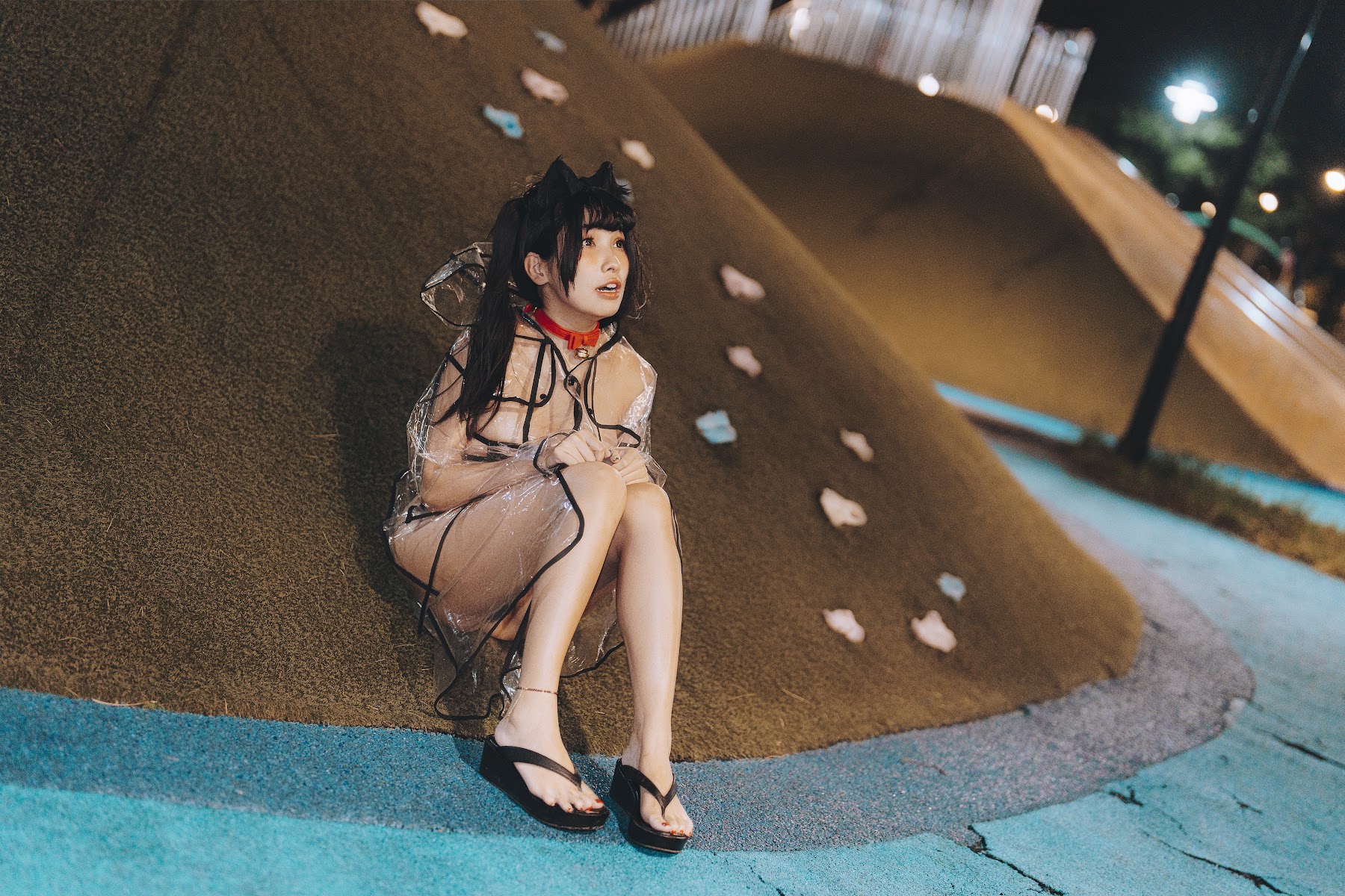 Coser@慕慕Momo – 溜雨衣貓貓 - P45