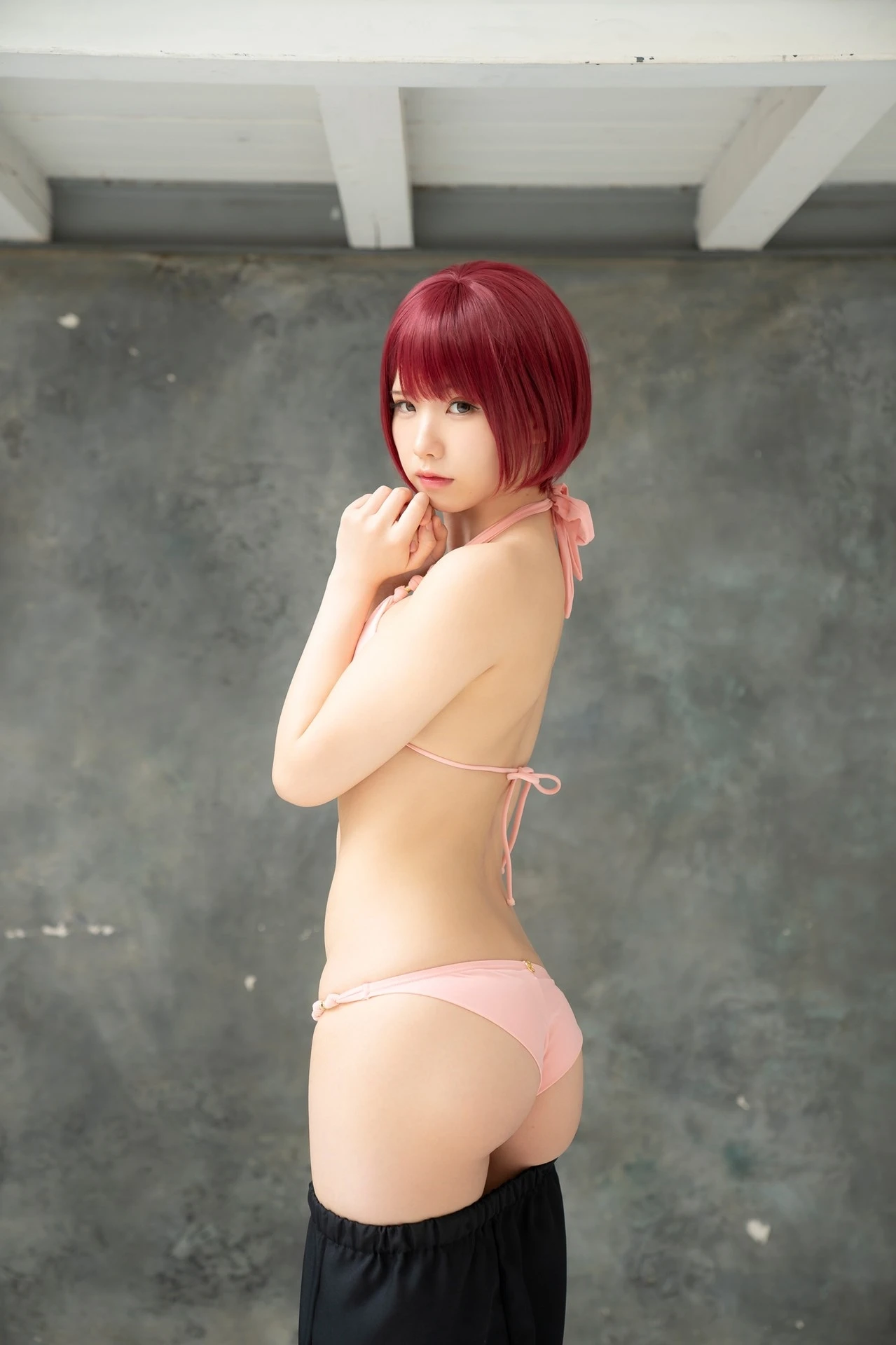 Enako えなこ, 月チャンデジグラ 「極彩色の乙女が目指した風景」 Set.01 - P18