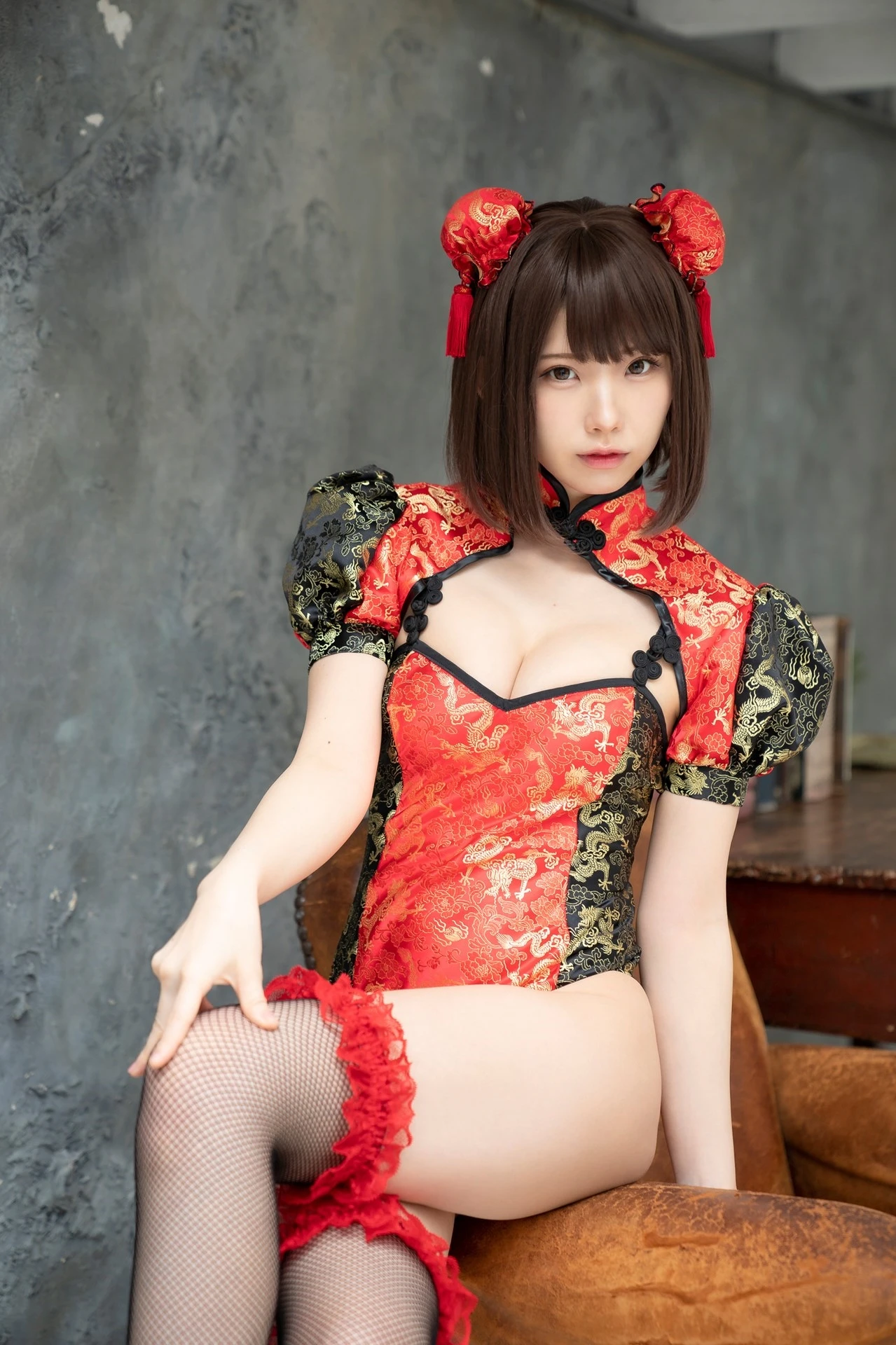 Enako えなこ, 月チャンデジグラ 「極彩色の乙女が目指した風景」 Set.01 - P28