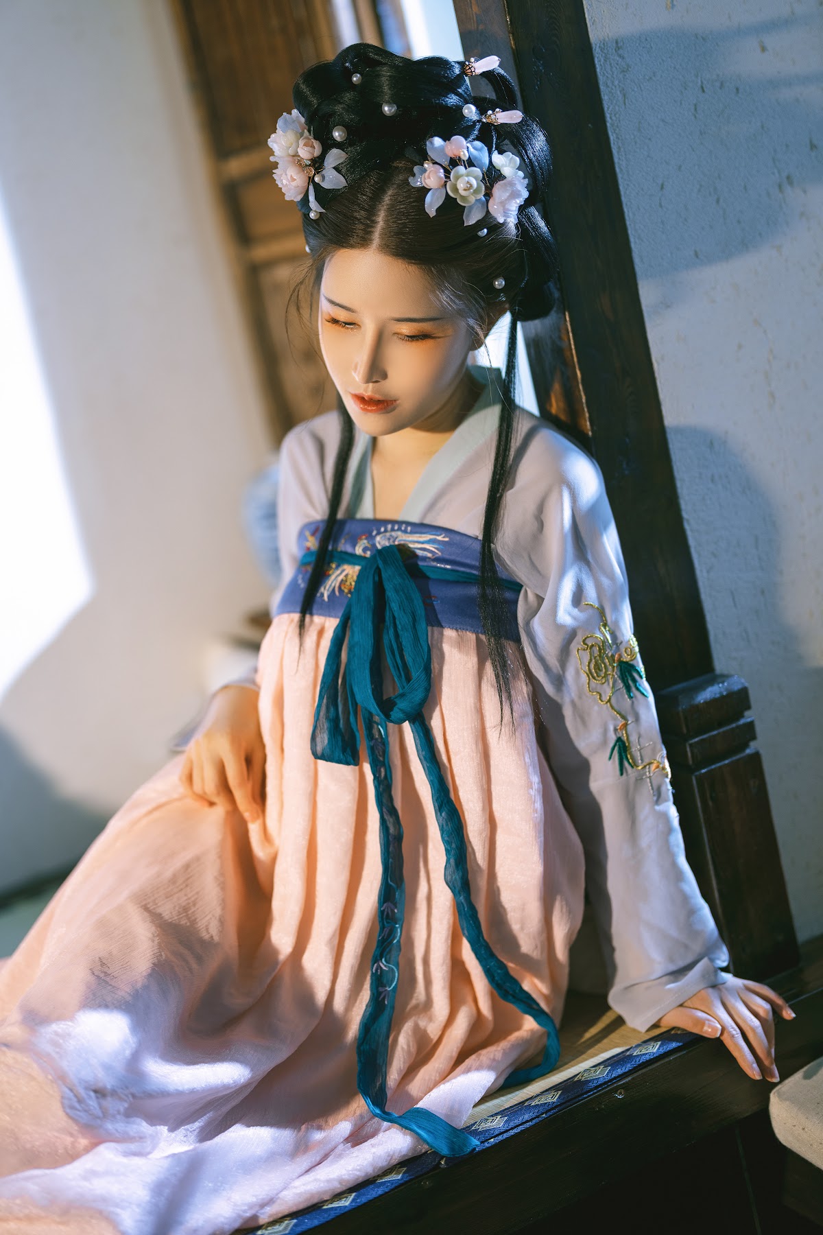 Coser@鹿八岁 – 花想容 - P56