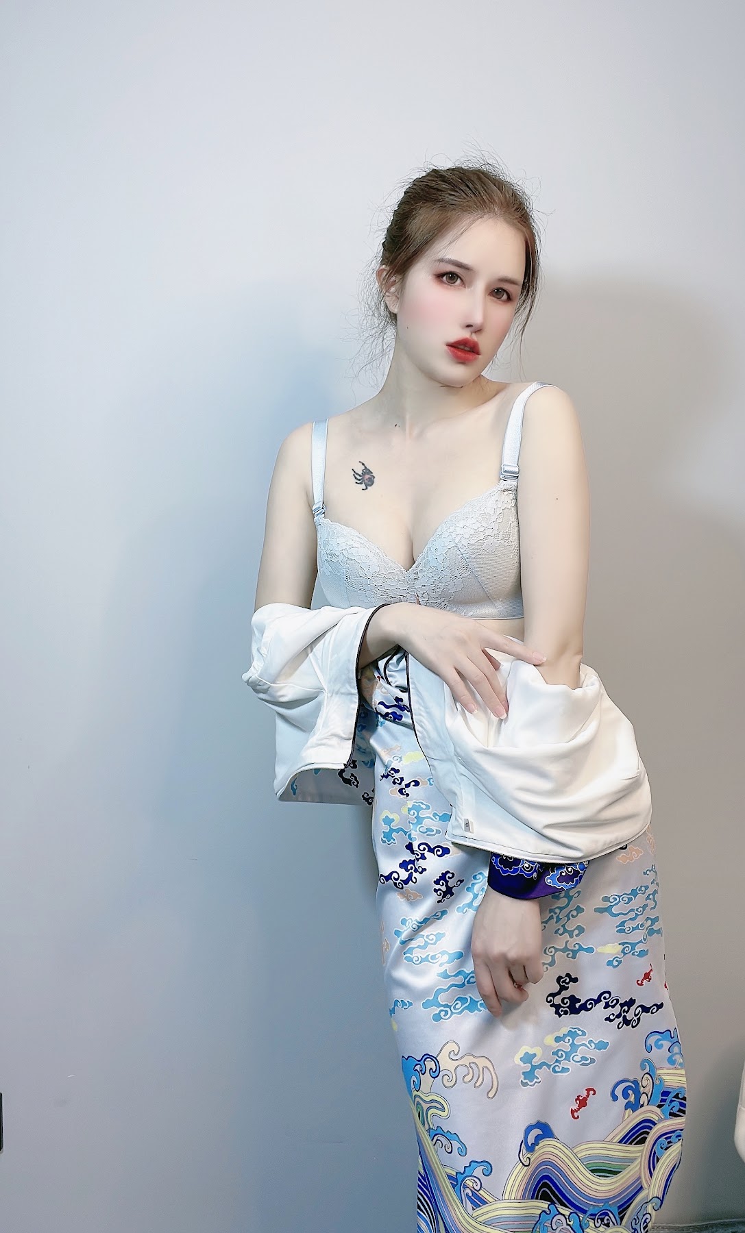 Coser@鹿八岁 – 预售期间附送自拍图 - P4