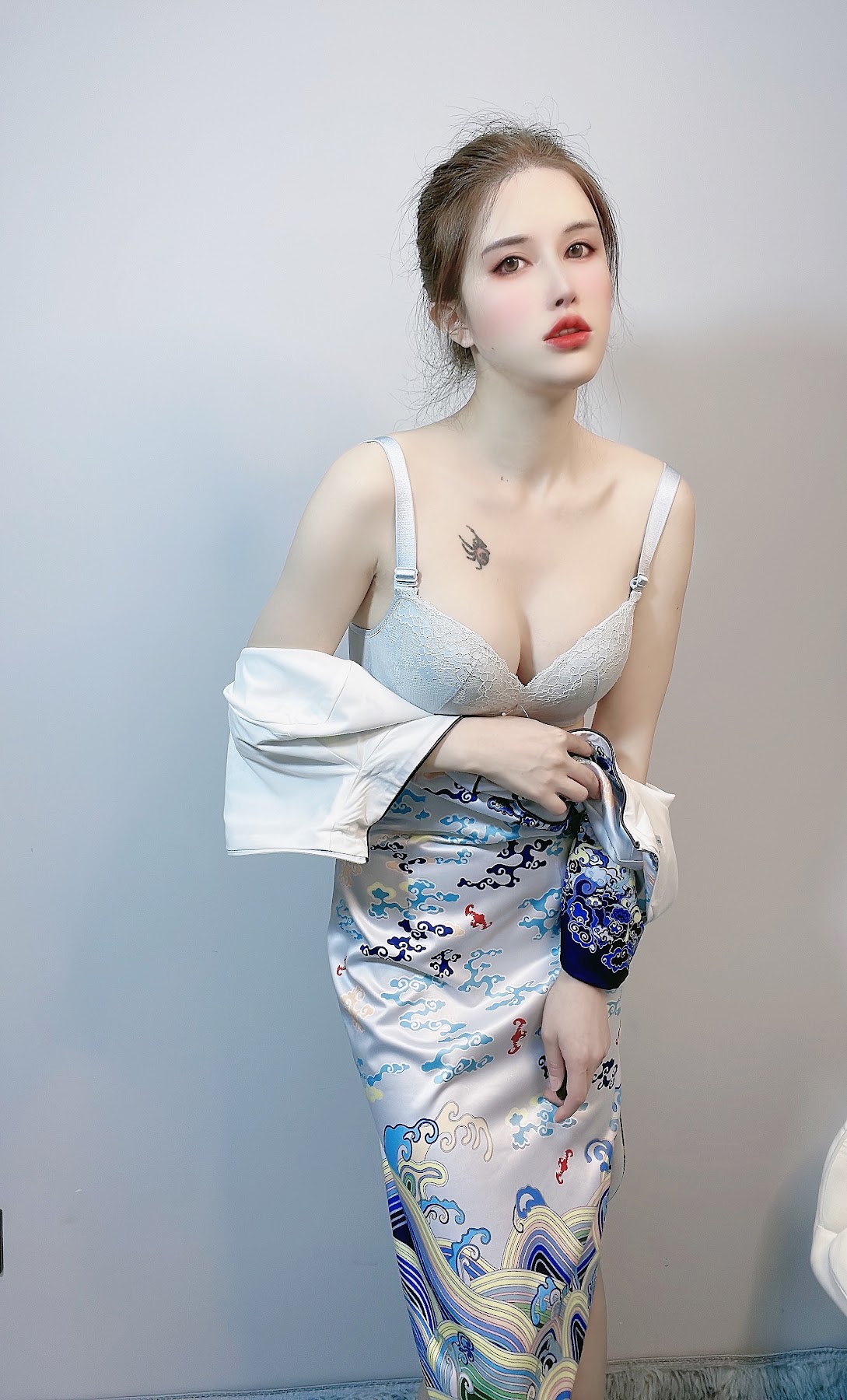 Coser@鹿八岁 – 预售期间附送自拍图 - P5