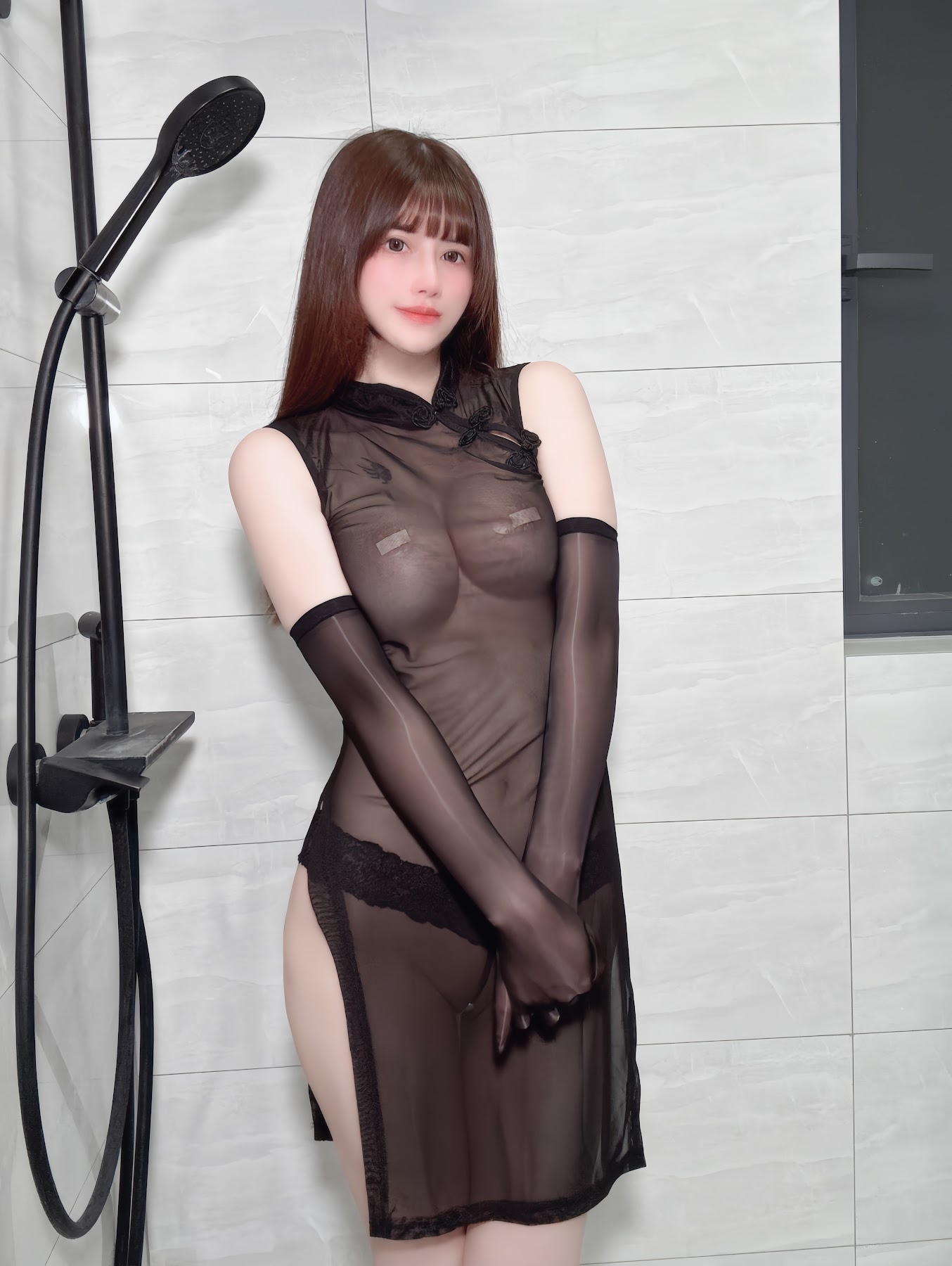 Coser@鹿八岁 – 透明旗袍浴室 - P3