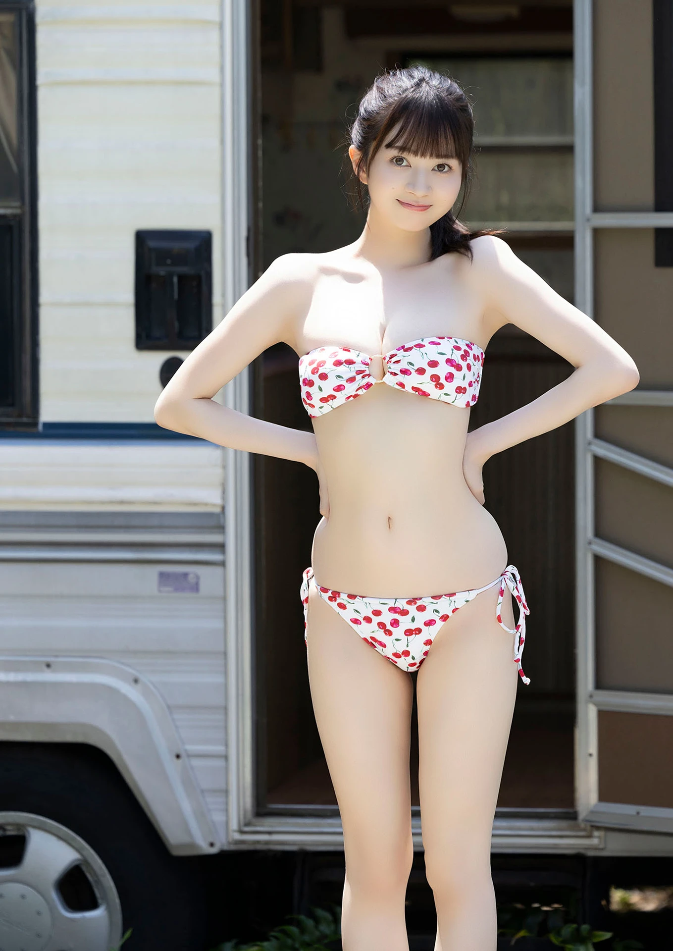 Yuna Ego 江籠裕奈, 写真集 「Summertime Memories」 Set.02 - P12