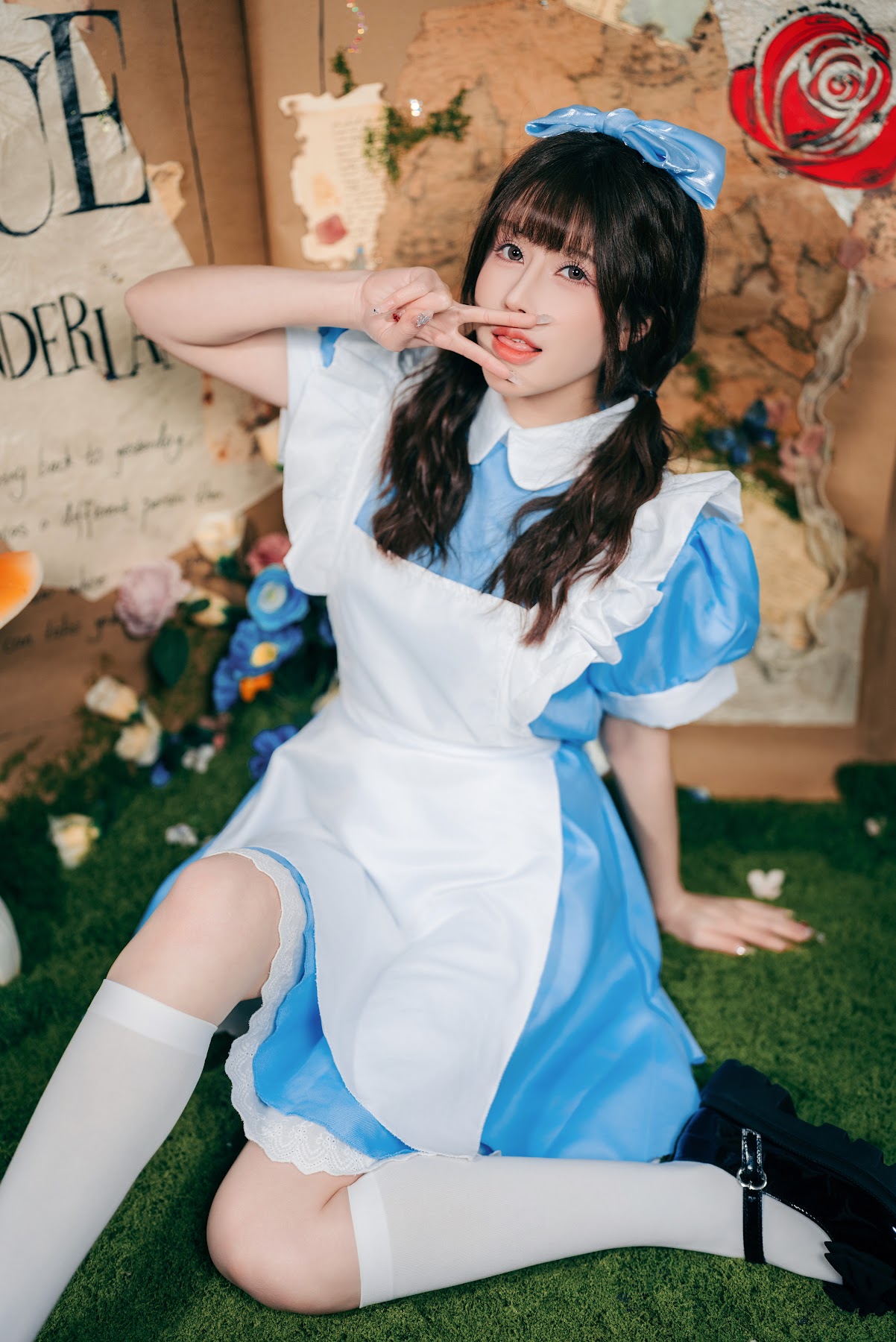 Coser@鹿八岁 – 爱丽丝梦游仙境 - P11