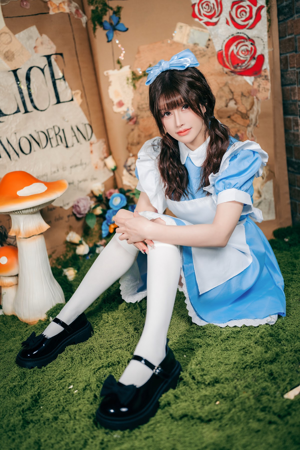 Coser@鹿八岁 – 爱丽丝梦游仙境 - P18
