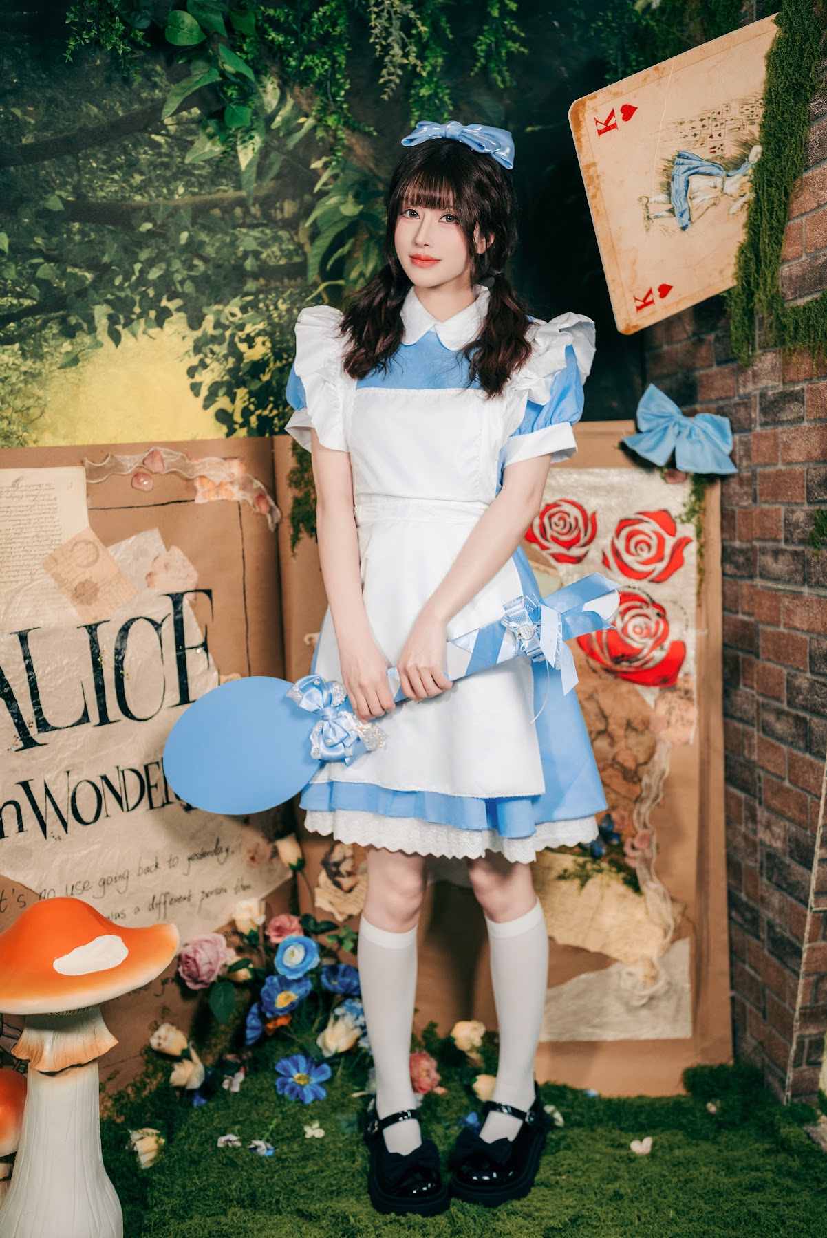 Coser@鹿八岁 – 爱丽丝梦游仙境 - P1