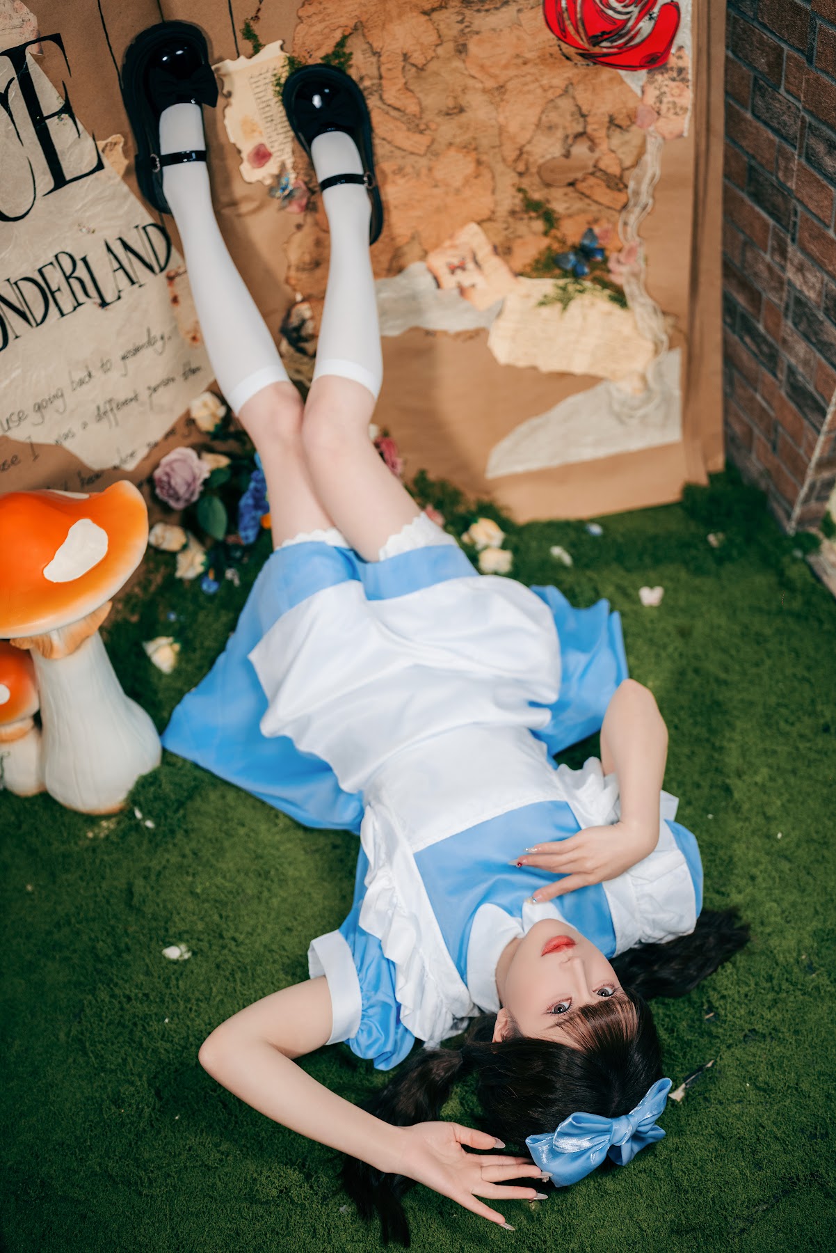 Coser@鹿八岁 – 爱丽丝梦游仙境 - P23