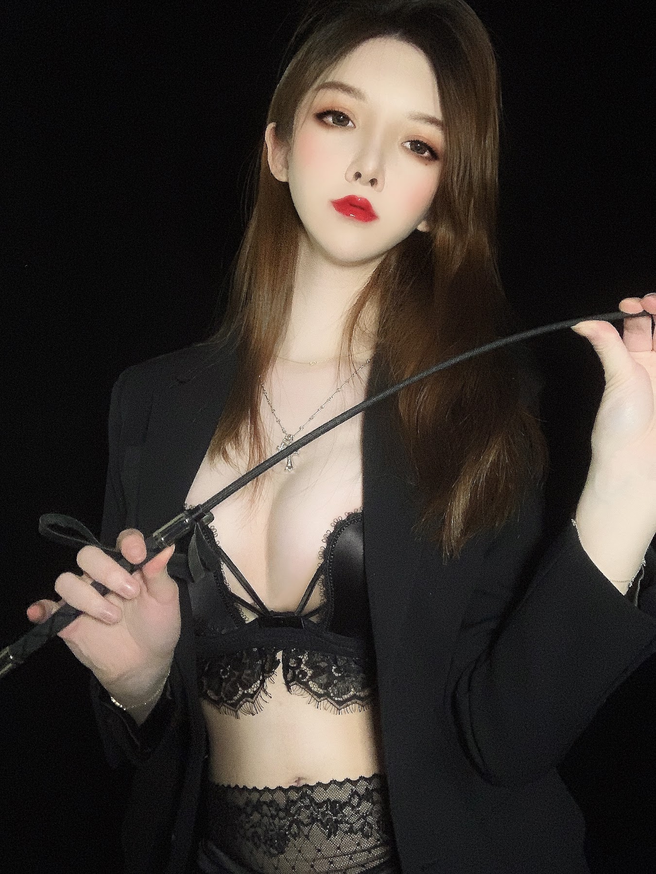 Coser@一小央泽 (yixiaoyangze) – 优雅的坏女人 - P28