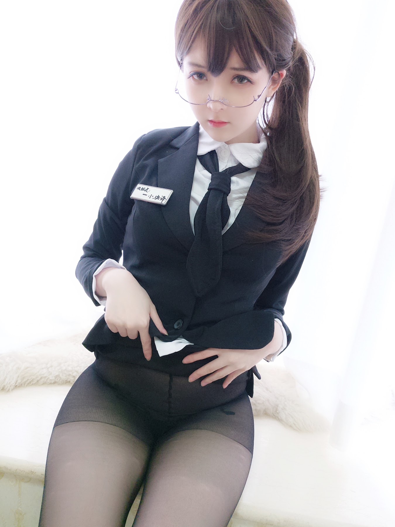 Coser@一小央泽 (yixiaoyangze) – 助理姐姐 - P17