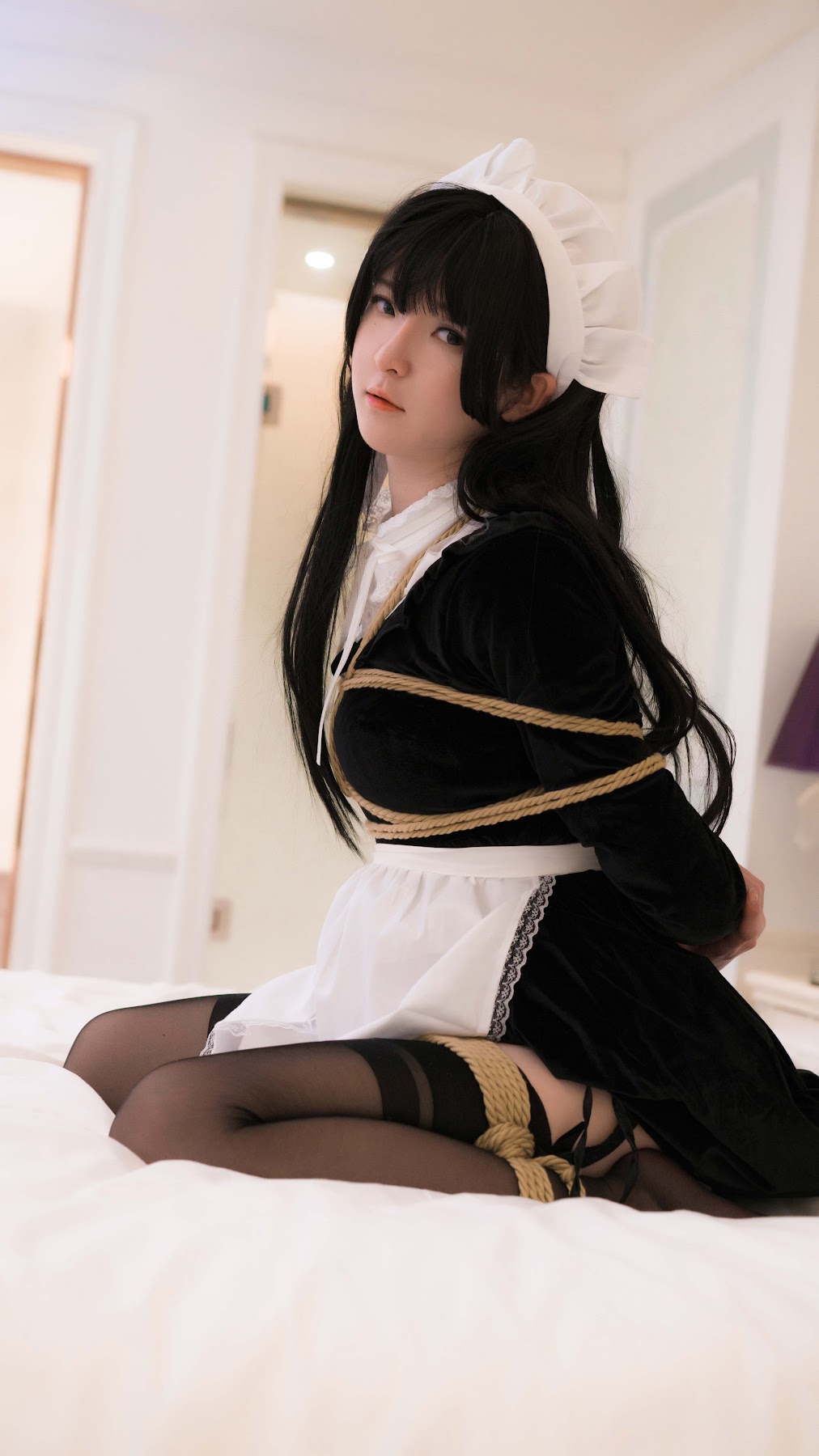 Coser@一小央泽 (yixiaoyangze) – 束缚 - P11