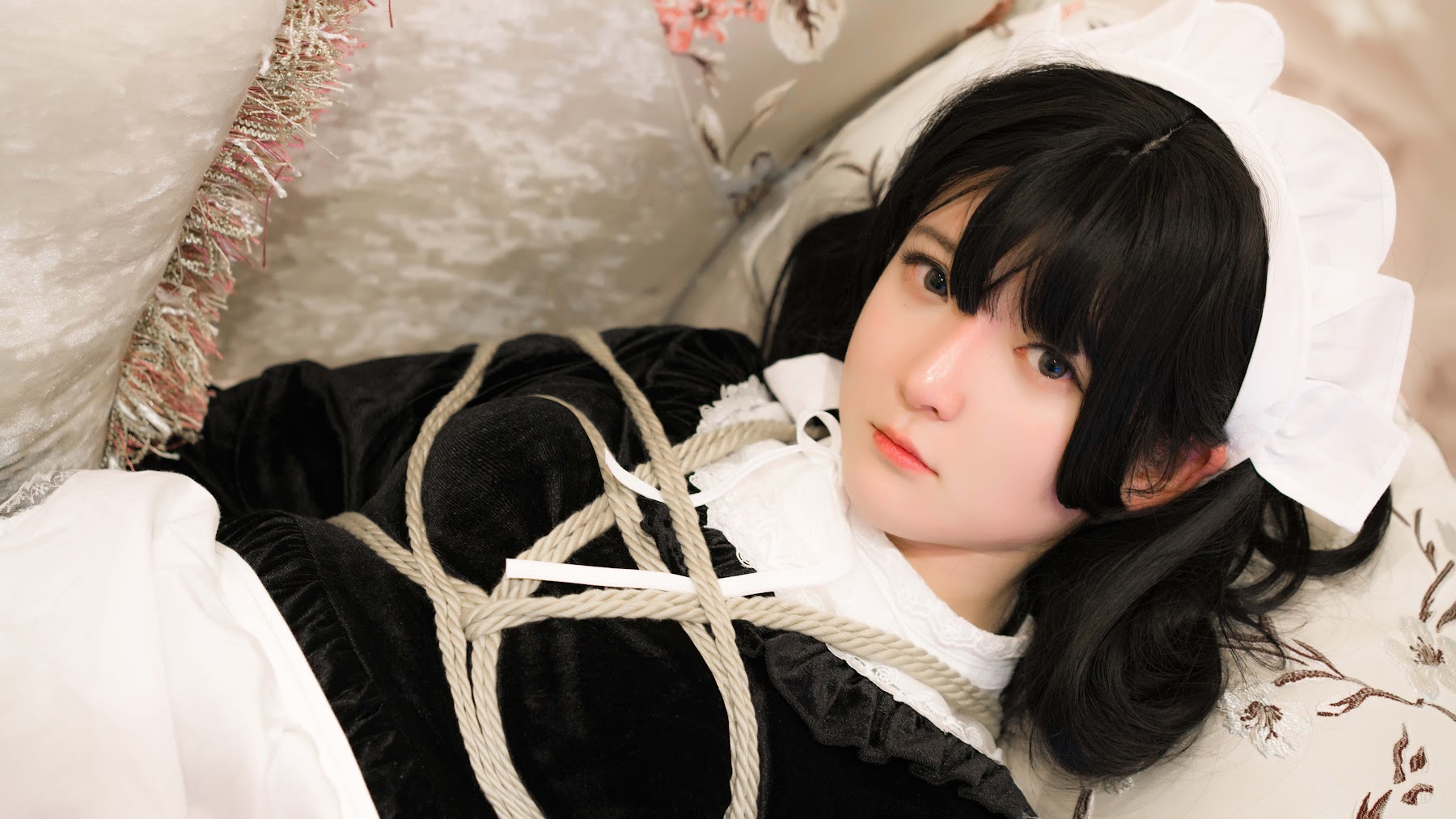 Coser@一小央泽 (yixiaoyangze) – 束缚 - P21