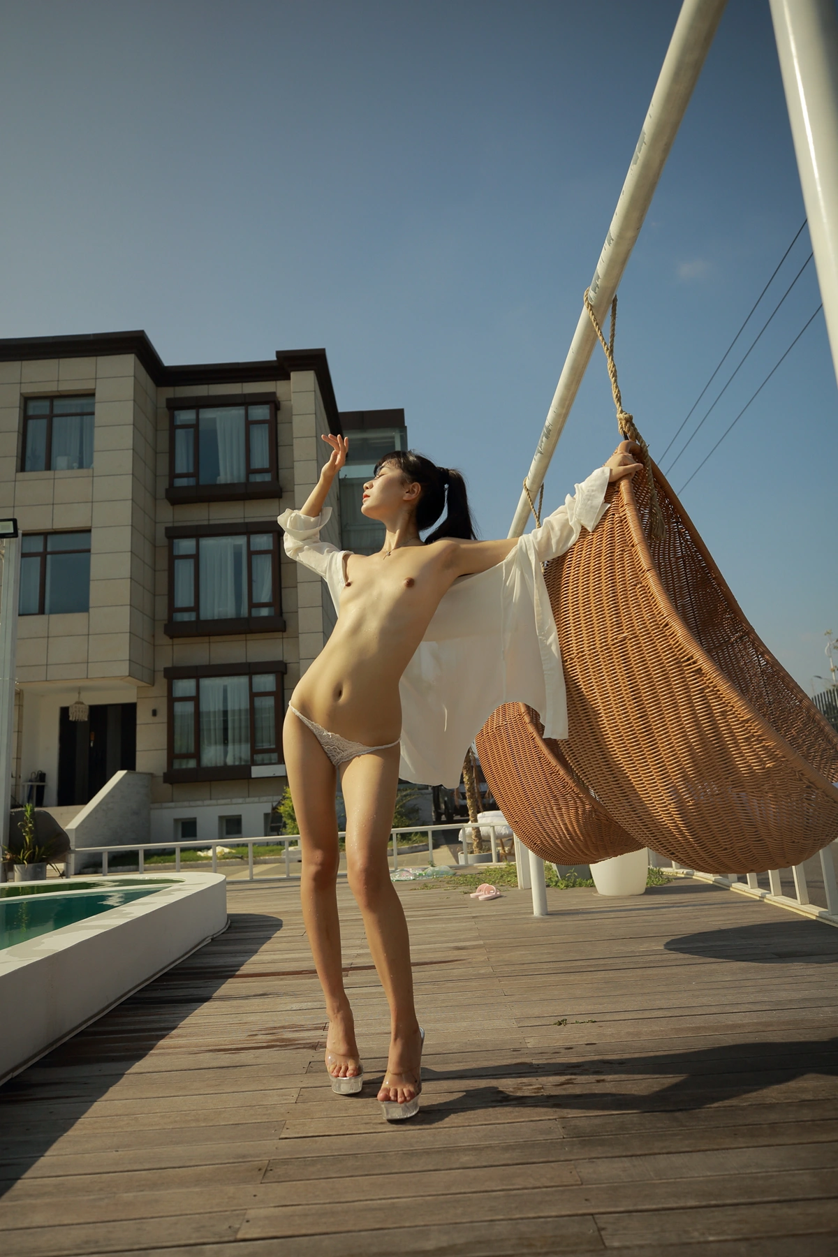 猫猫 – 极品苗条高马尾户外 Set.04 - P7