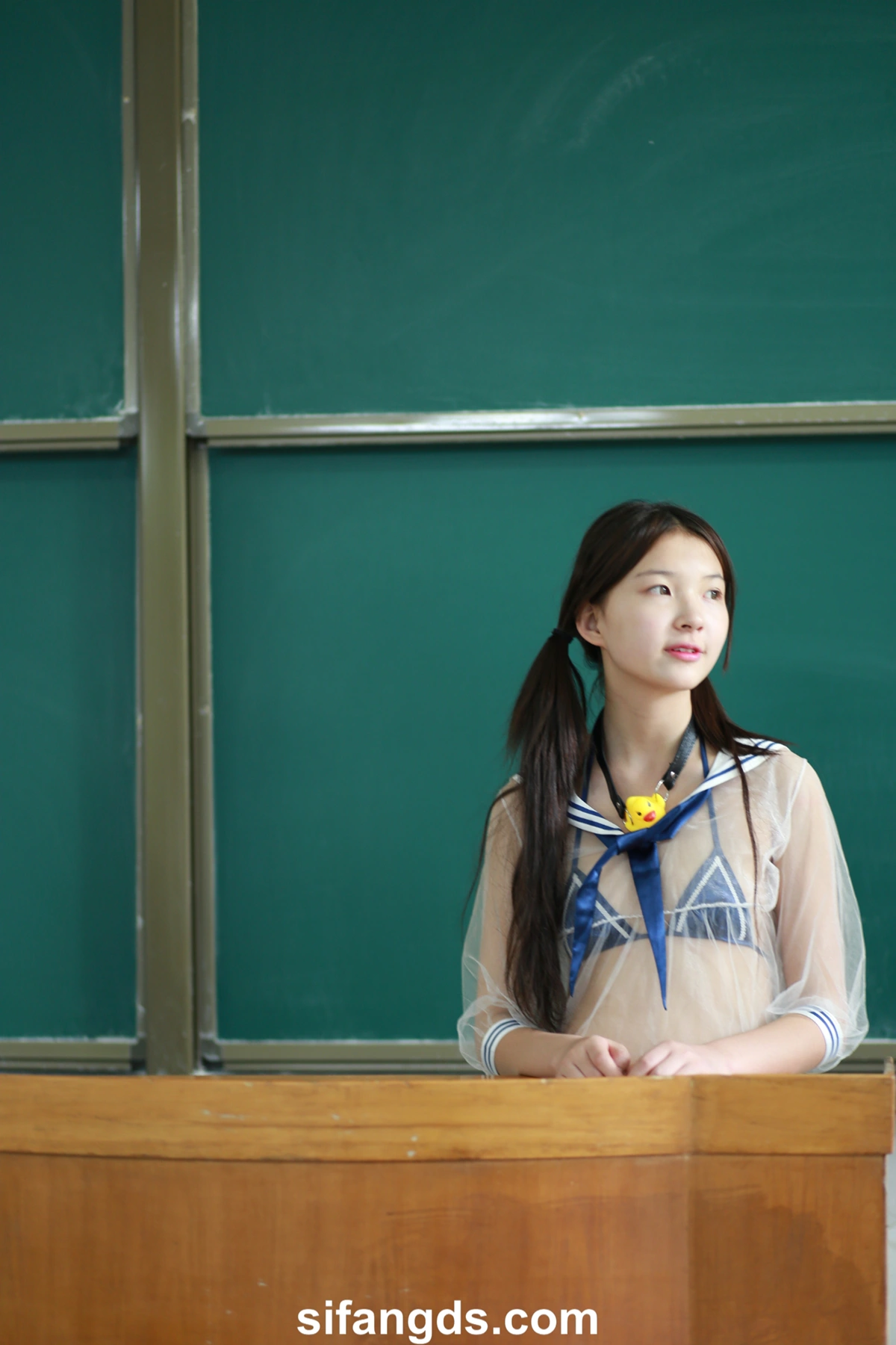 小可爱 – 隔壁班的那个女孩 白嫩清纯校花 全尺度私拍 Set.03 - P16