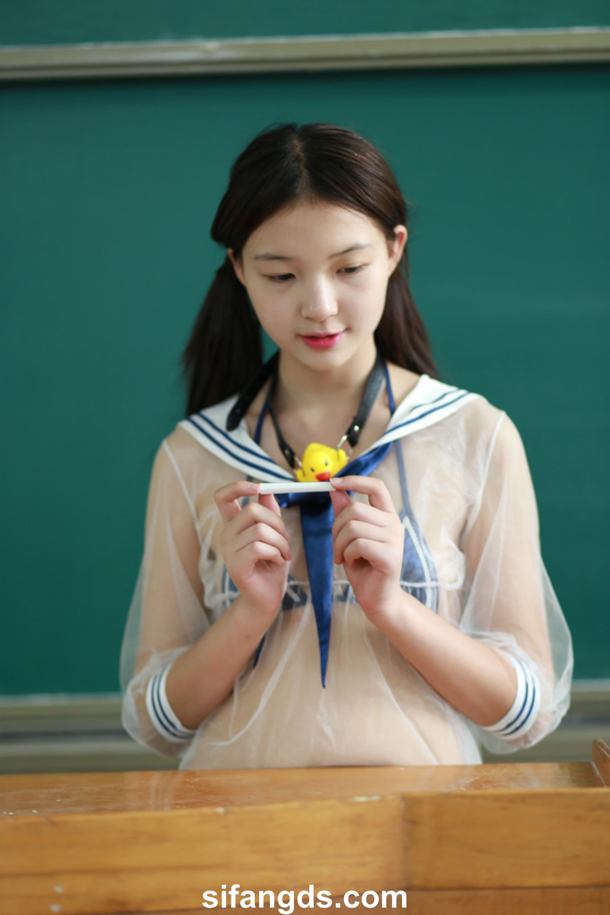 小可爱 – 隔壁班的那个女孩 白嫩清纯校花 全尺度私拍 Set.03 - P19
