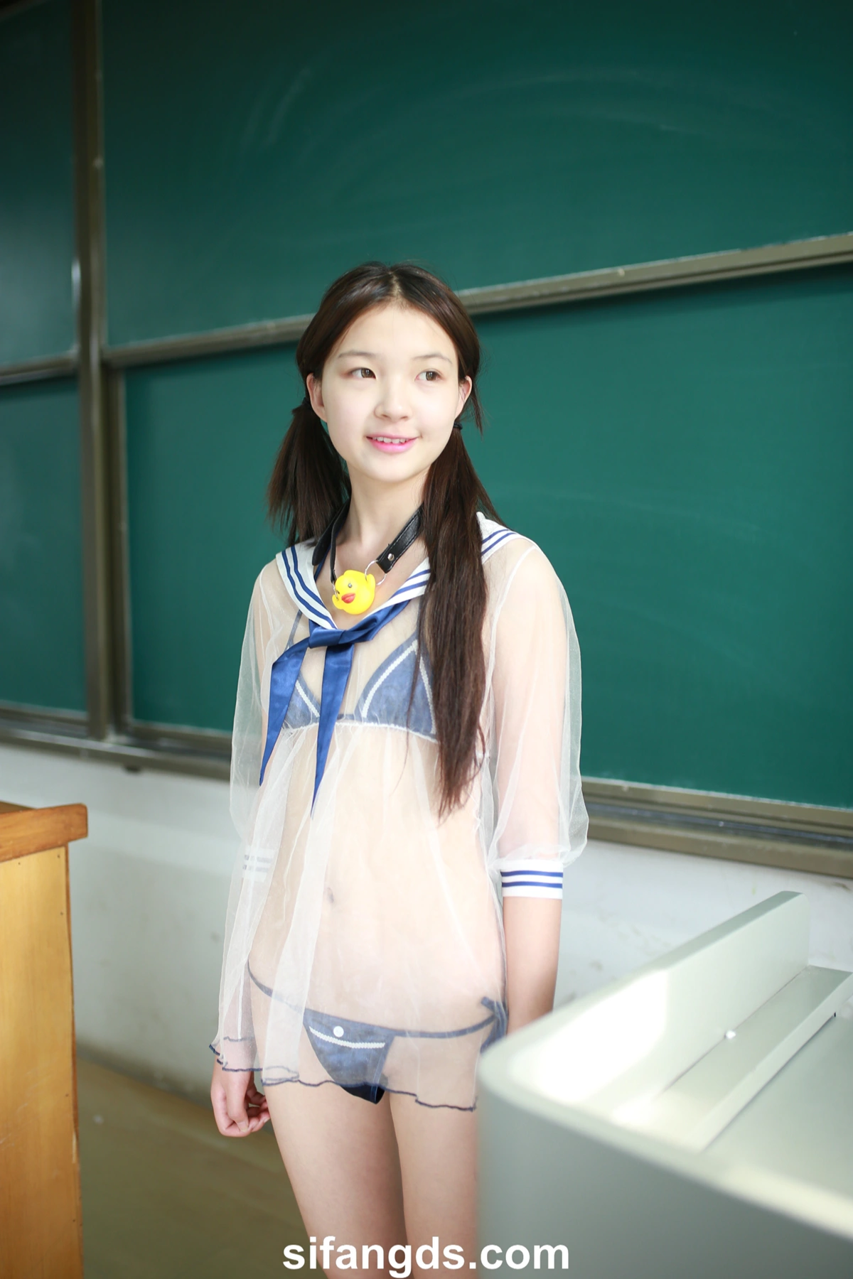 小可爱 – 隔壁班的那个女孩 白嫩清纯校花 全尺度私拍 Set.03 - P28