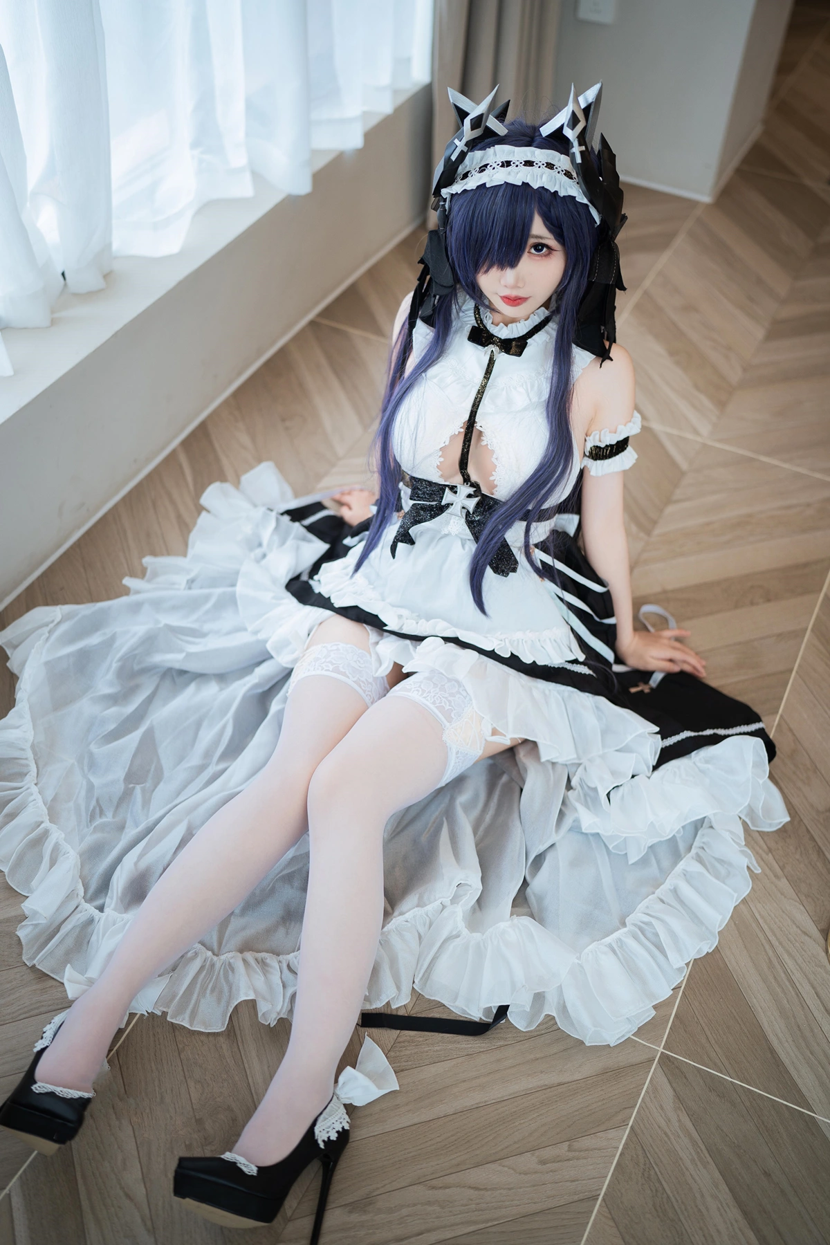 Cosplay 面饼仙儿 – 碧蓝航线 奥古斯特 女仆 – 公主连结Re：Dive 宵滨深月 - P21