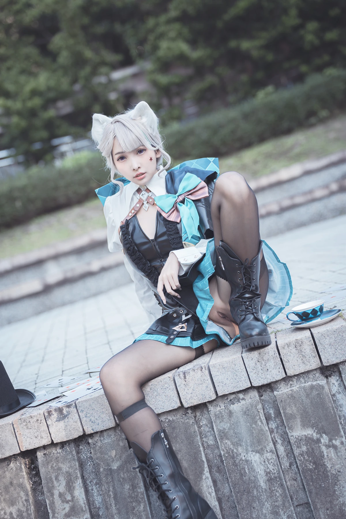Cosplay 慕慕Momo – 聖女狩宴 御神子朱雀-傲嬌御姐全裸淫乳爆破！ - P16