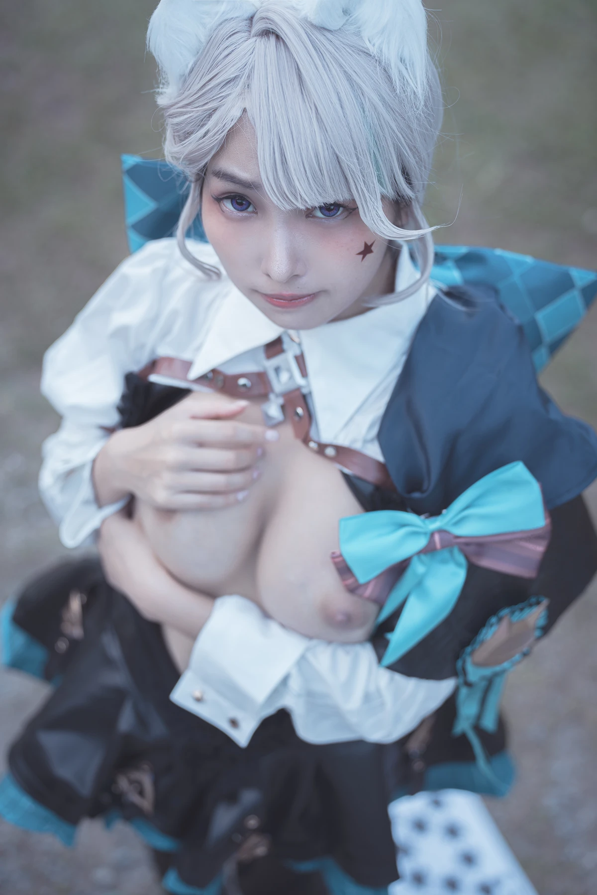 Cosplay 慕慕Momo – 聖女狩宴 御神子朱雀-傲嬌御姐全裸淫乳爆破！ - P24
