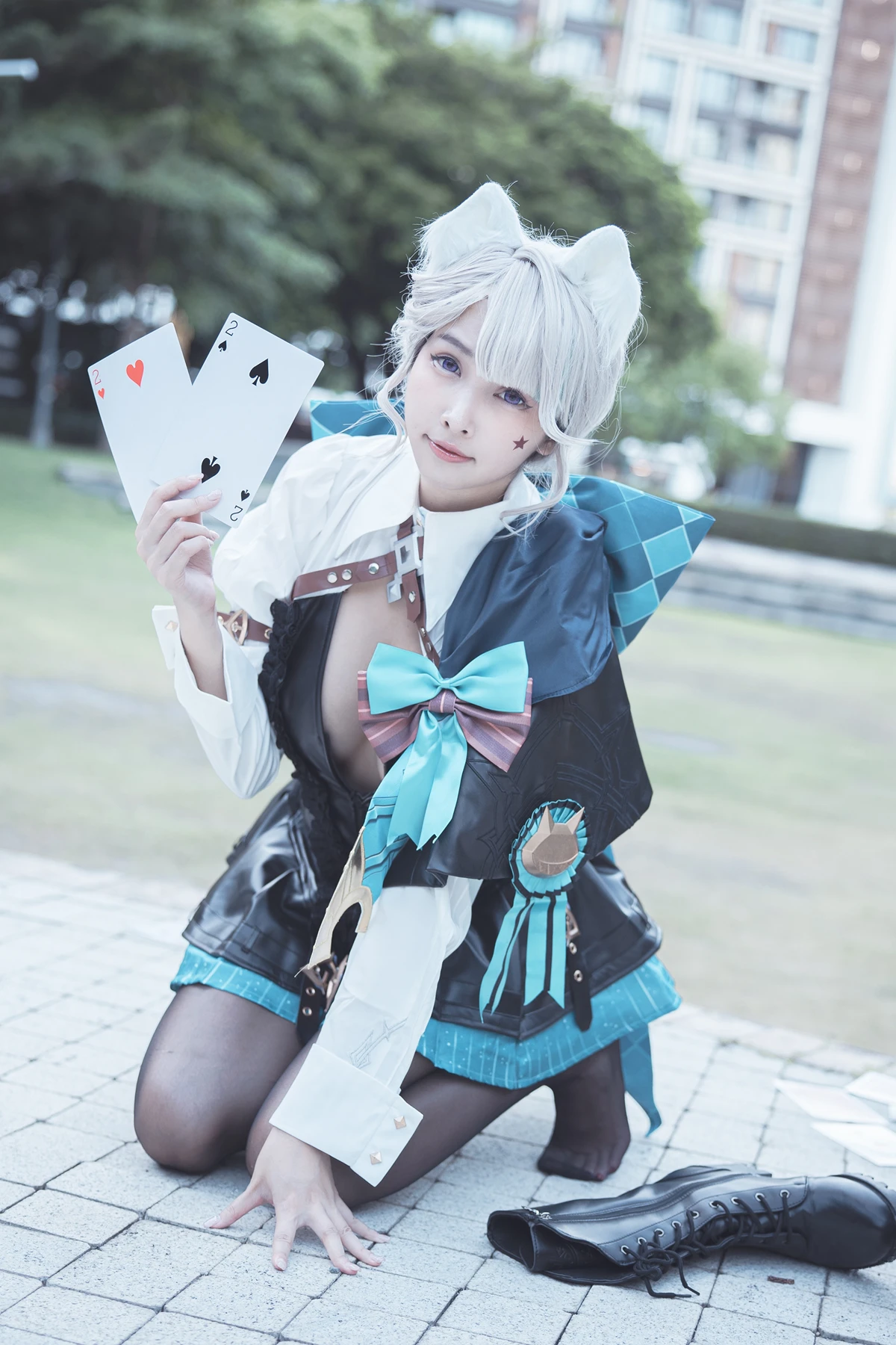 Cosplay 慕慕Momo – 聖女狩宴 御神子朱雀-傲嬌御姐全裸淫乳爆破！ - P31
