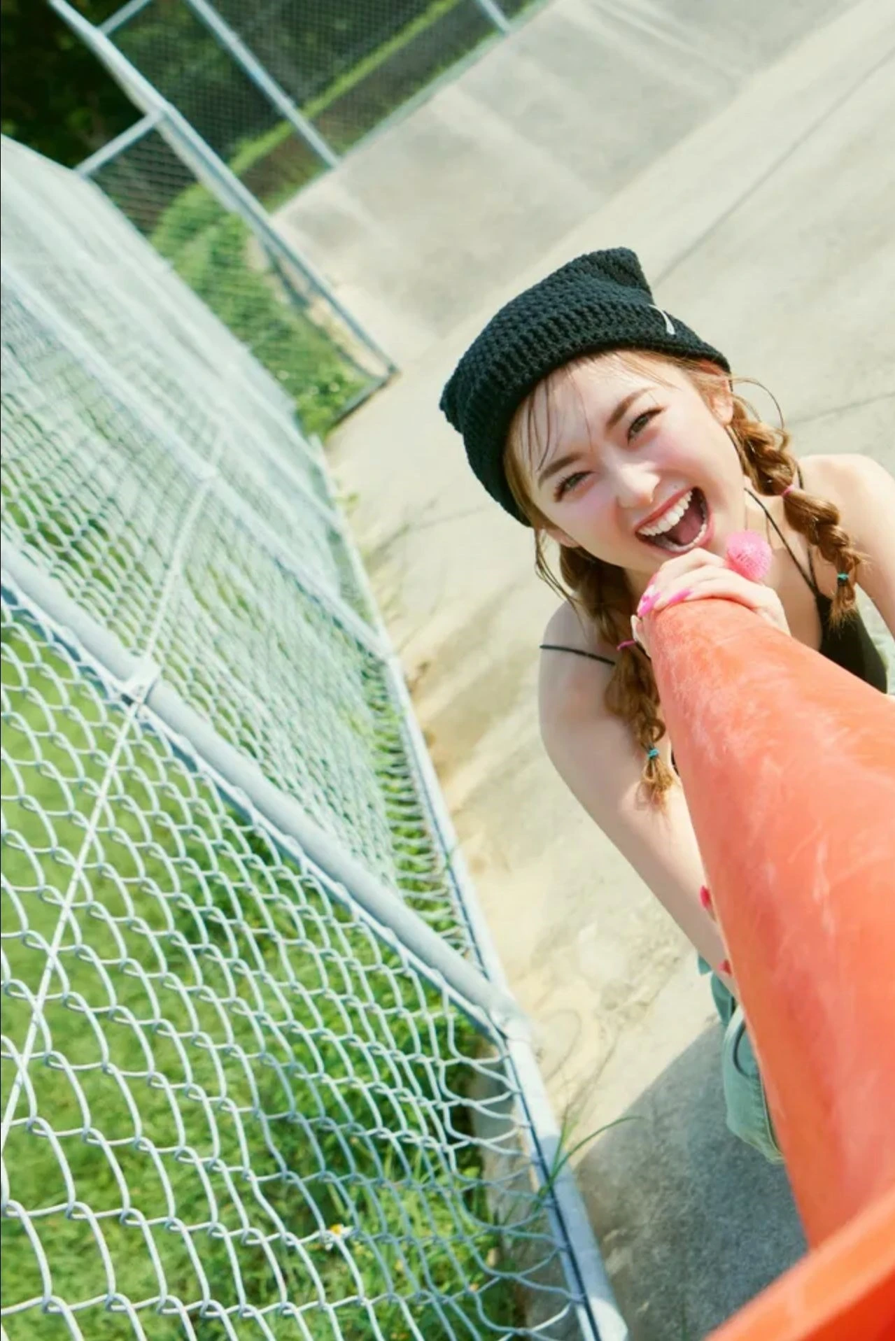 Yuuchami ゆうちゃみ, 2nd写真集 「ちゃみSummer オール未公開」 Set.04 - P9