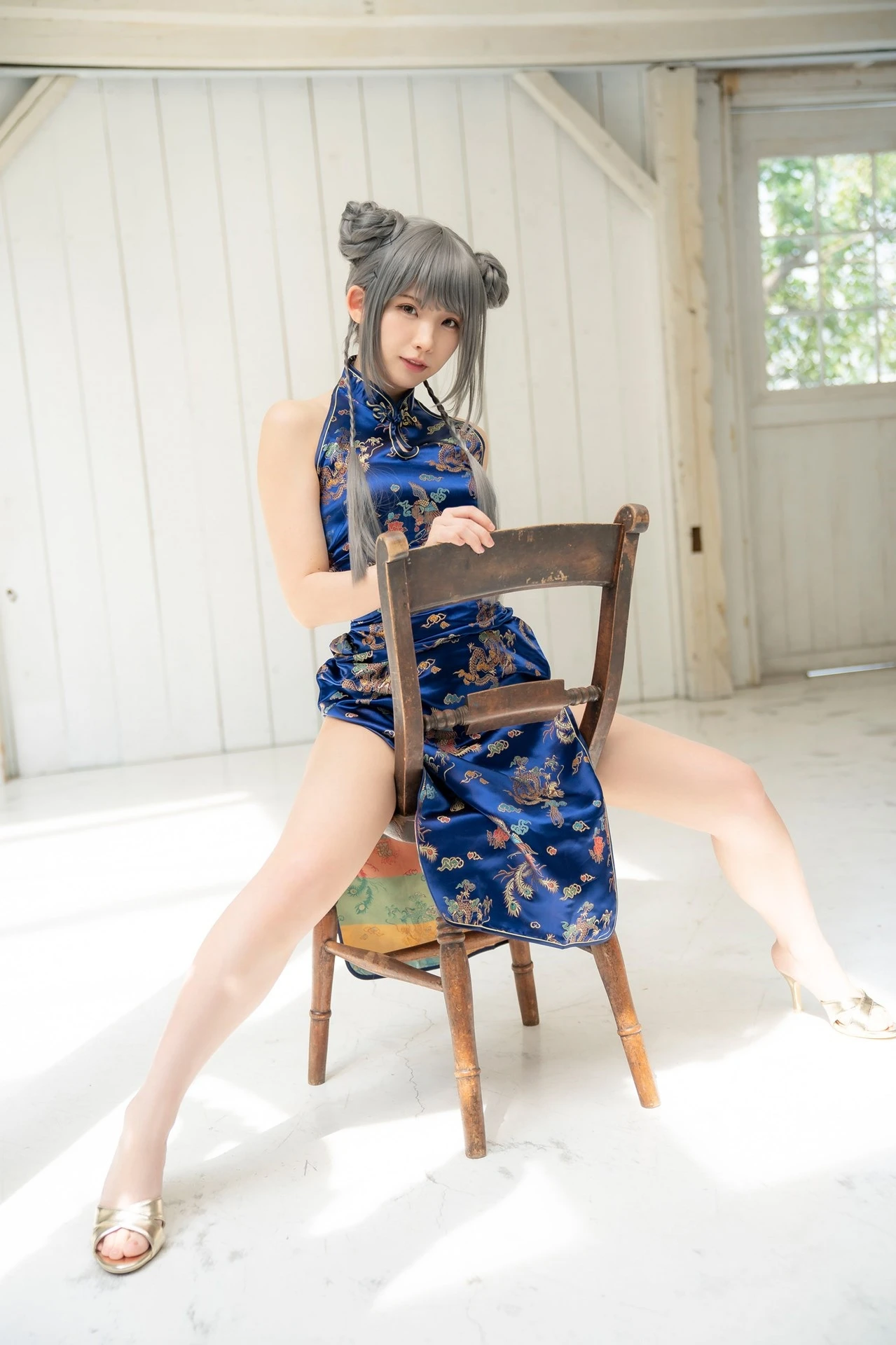 Enako えなこ, 月チャンデジグラ 「極彩色の乙女が目指した風景」 Set.02 - P12
