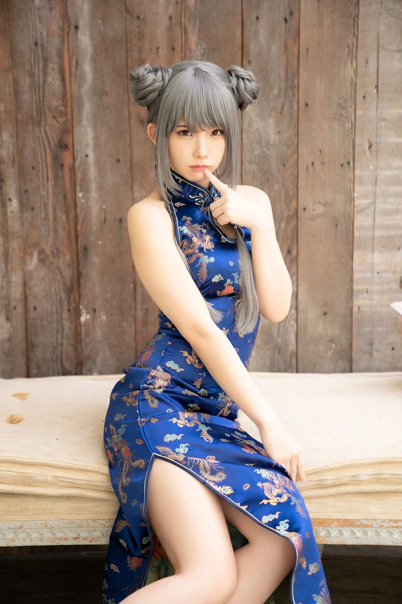 Enako えなこ, 月チャンデジグラ 「極彩色の乙女が目指した風景」 Set.02 - P3