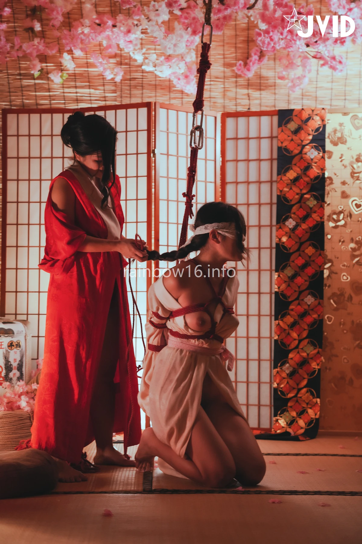 JVID Maya女王 & 掉掉 – 名品花器 - P12