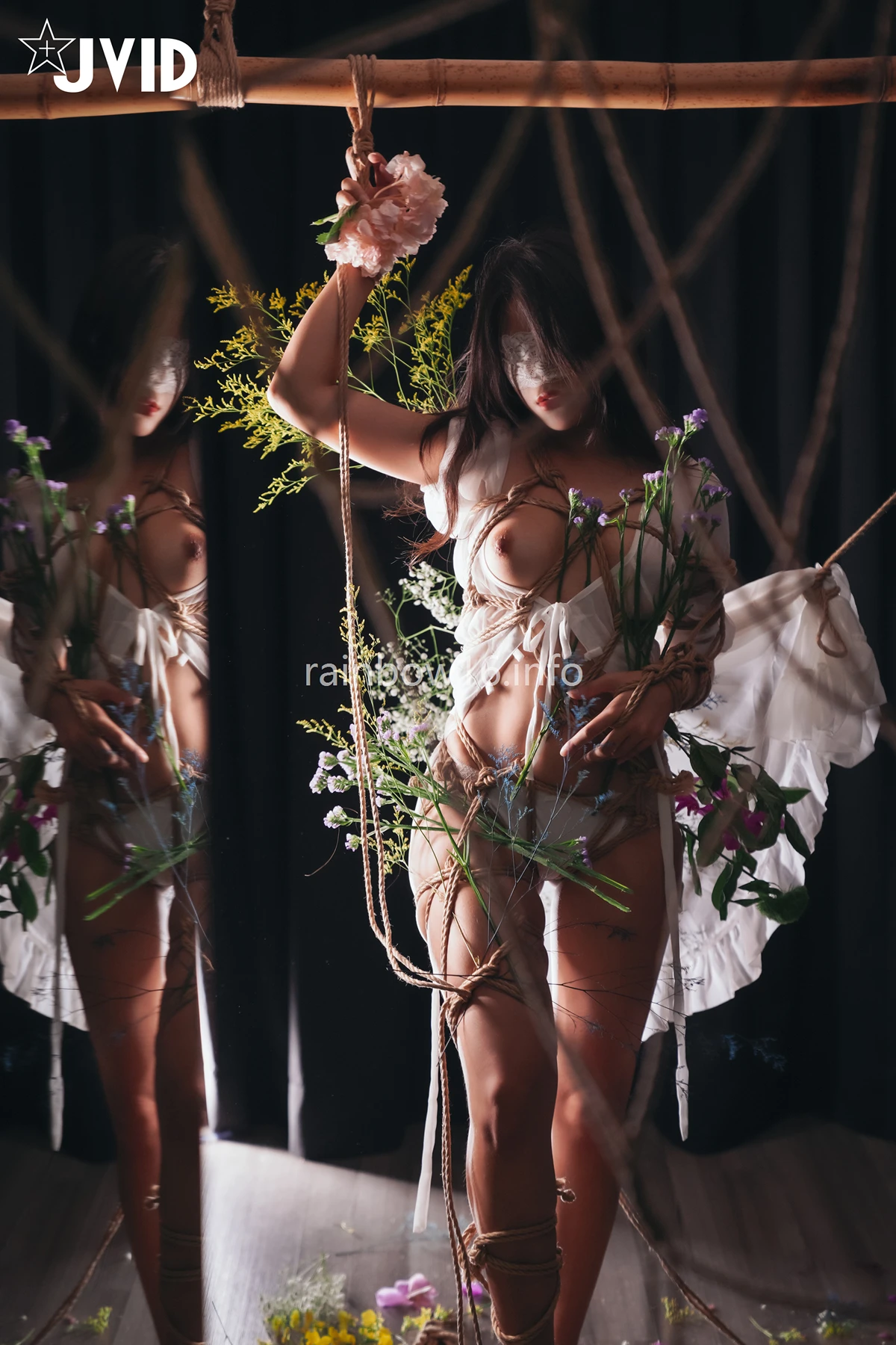 JVID Maya女王 & 掉掉 – 名品花器 - P55