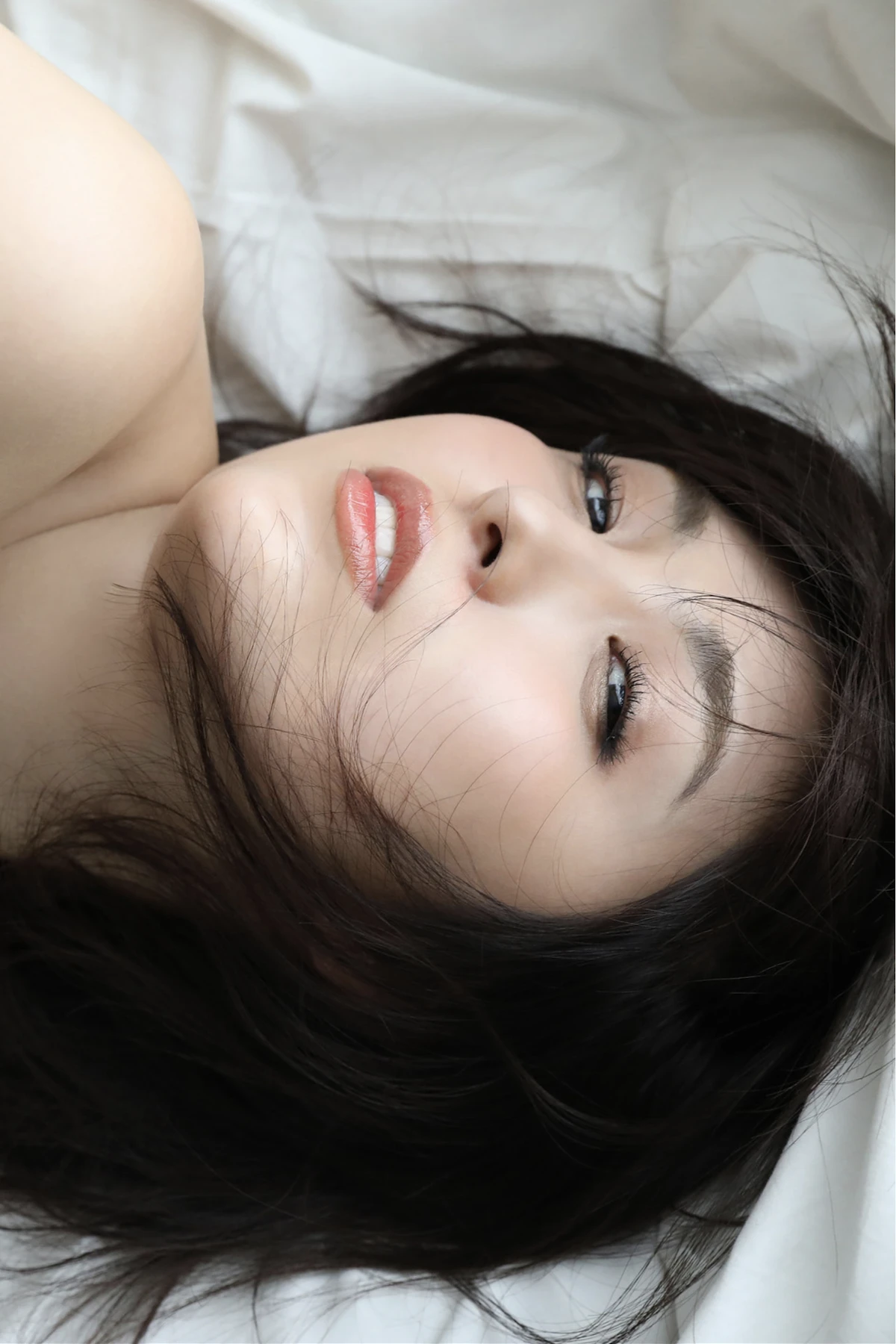 Iroha Yanagi 柳いろは, 写真集 「人妻のイ・ロ・ハ」 - P34