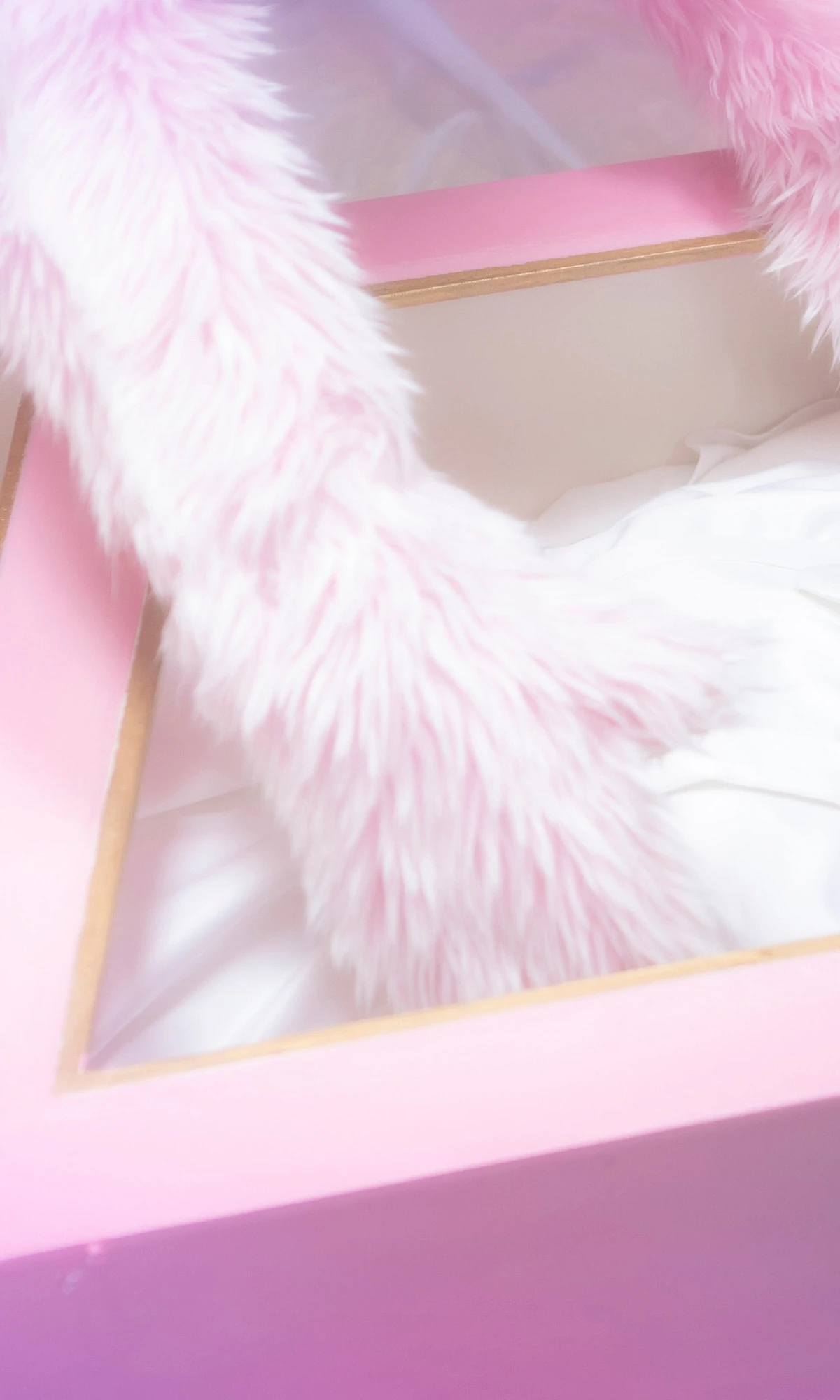 Sayaka Nitori 似鳥沙也加, 週プレ Photo Book 「好き好き好きずっと好き。」 Set.01 - P3
