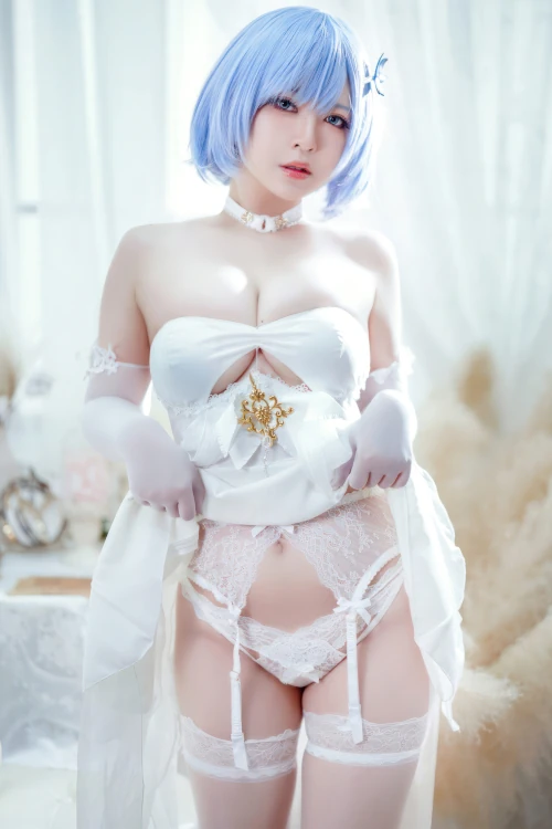 Cosplay 半半子Banbanko – 碧蓝航线 恰巴耶夫 白骑兵的旋律 礼服