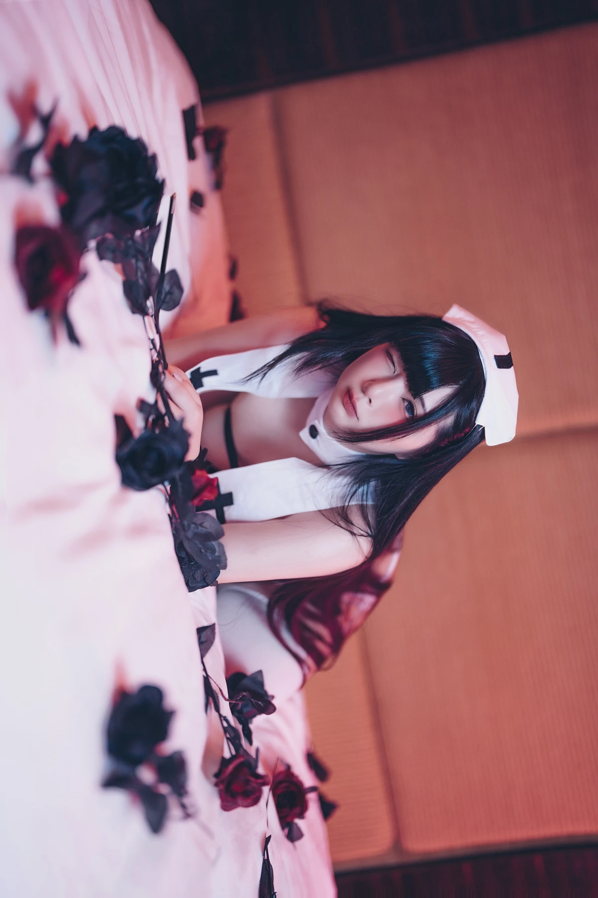 Cosplay 落落Raku – 修女与魔鬼 - P28