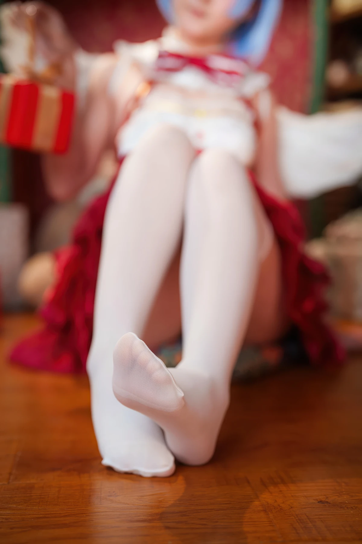 Cosplay Seele麦麦 – 蕾姆 圣诞物语 - P41