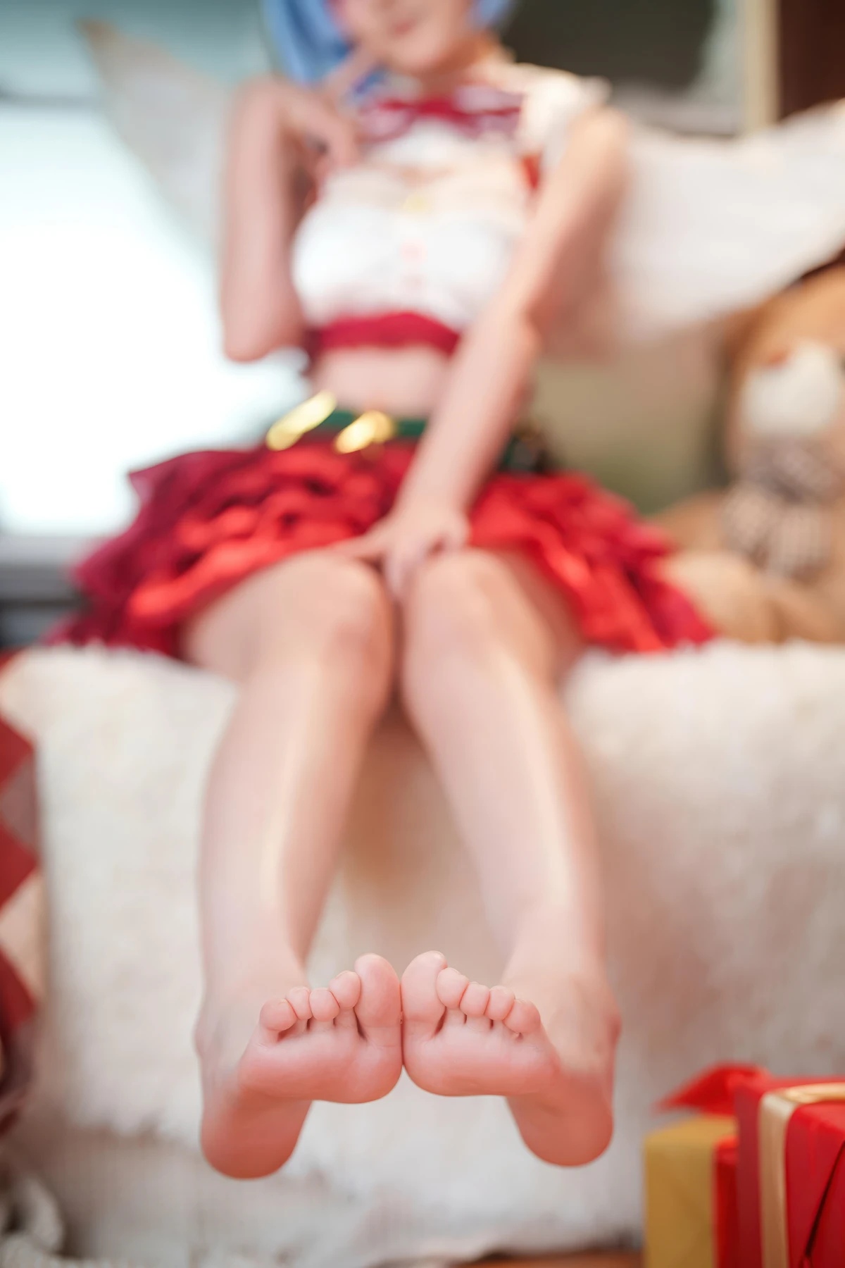 Cosplay Seele麦麦 – 蕾姆 圣诞物语 - P53