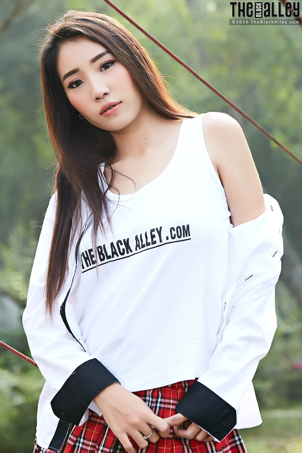 Farin – The Black Alley Photobook Set.04 - P1