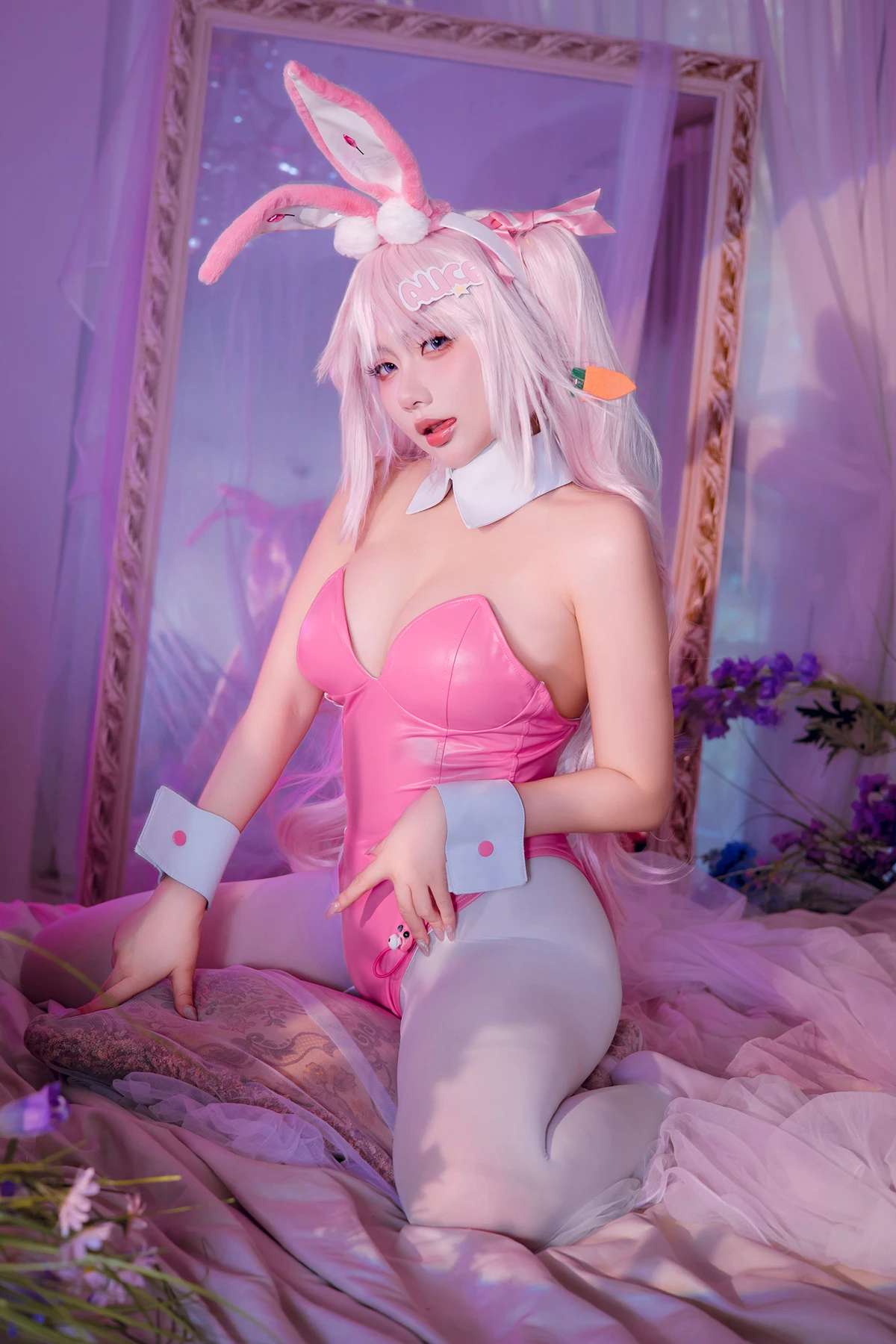 Cosplay 是一只熊仔吗 – Nikke爱丽丝兔女郎 - P11