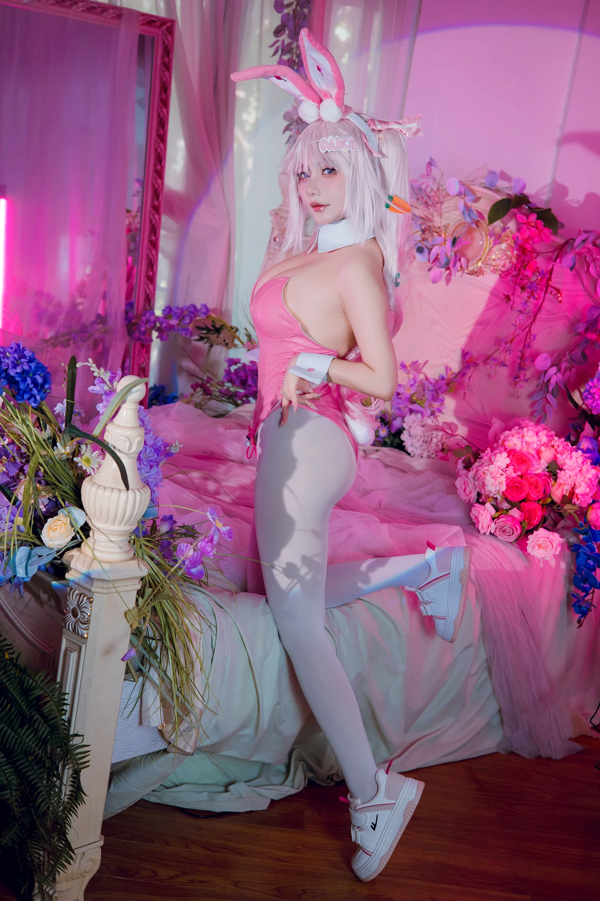 Cosplay 是一只熊仔吗 – Nikke爱丽丝兔女郎 - P42