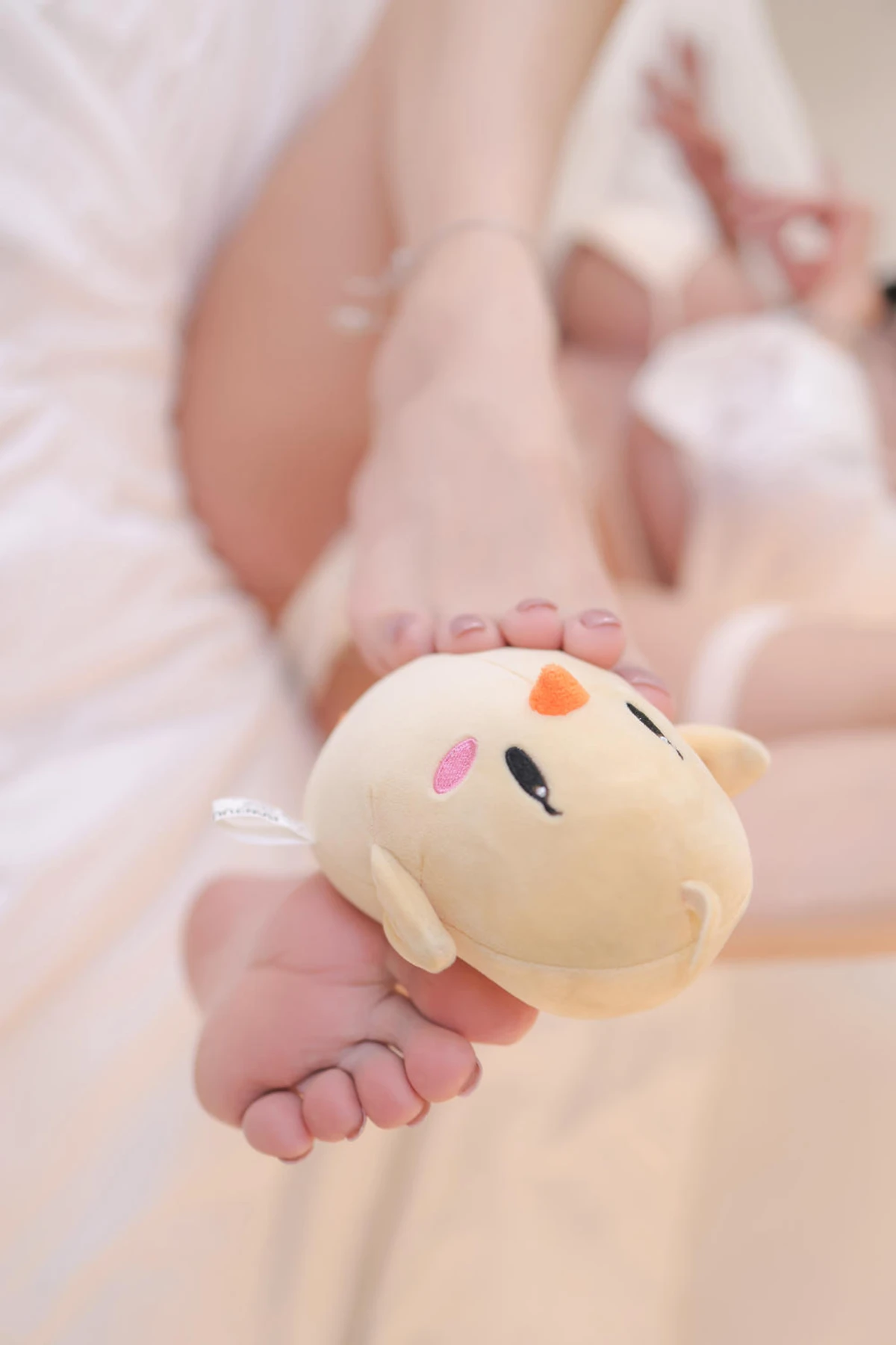Cosplay 桜满三时 – 碧蓝航线 大凤 泳装 Set.02 - P12