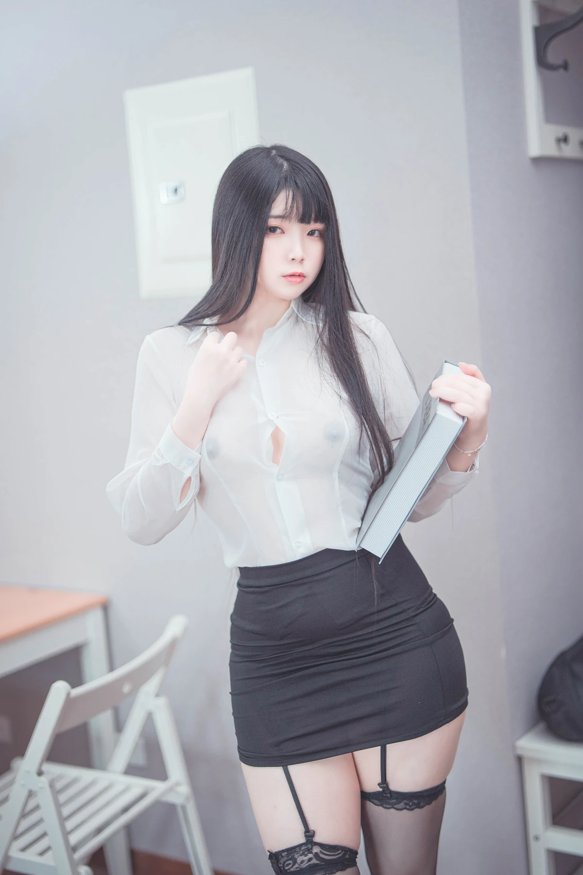 Cosplay 落落Raku – Weekday Eat Me - P7
