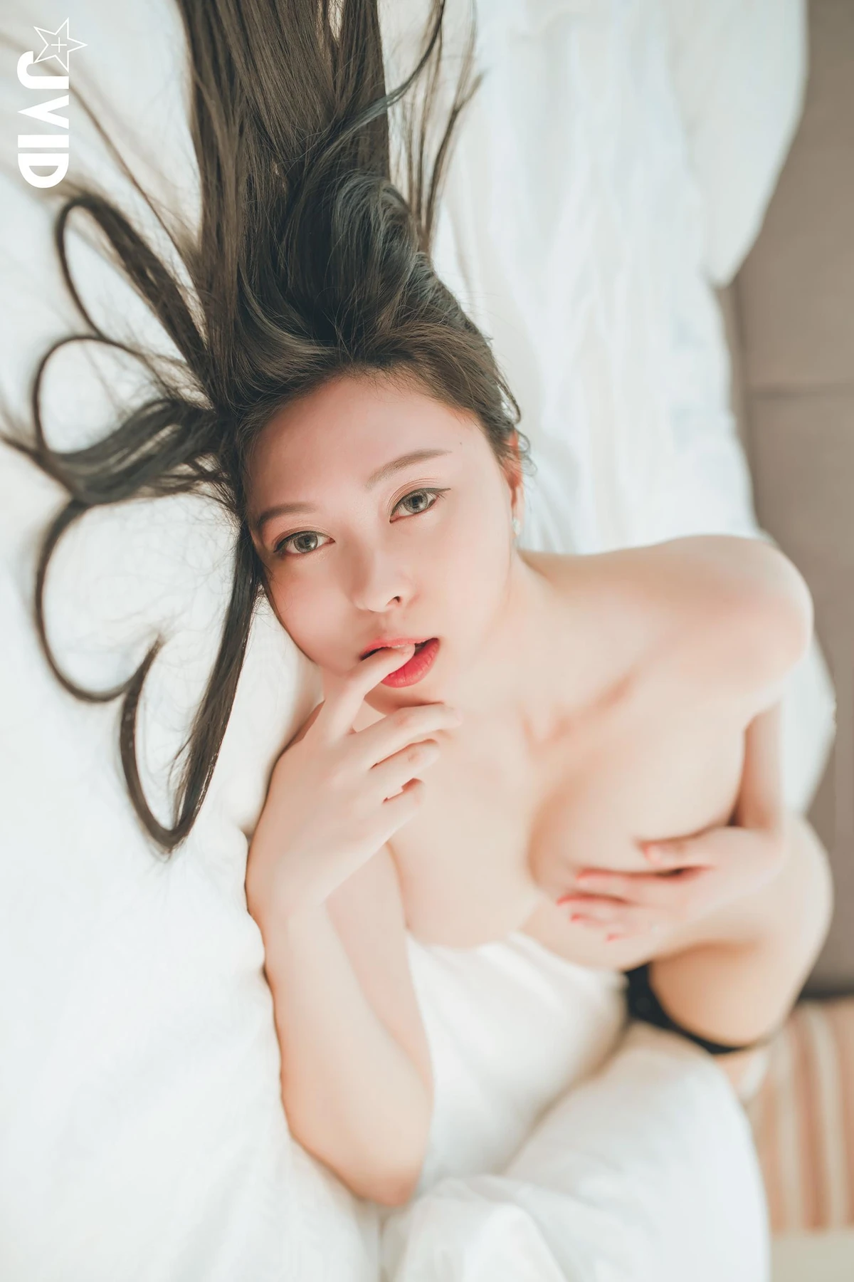 JVID 兔兔 – 巨乳娘 Eカップ巨乳娘Betty兔兔誘惑登場!! - P25