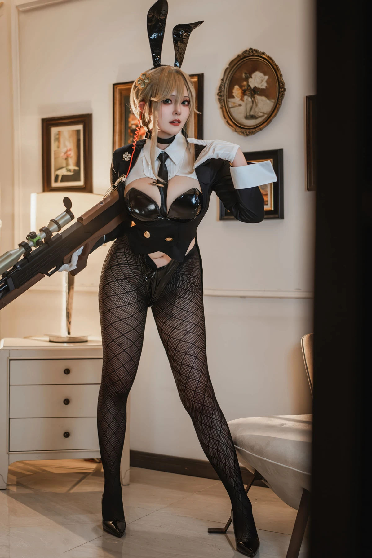 Cosplay Natsuko夏夏子 – NIKKE 爱德 特工兔女郎 - P13