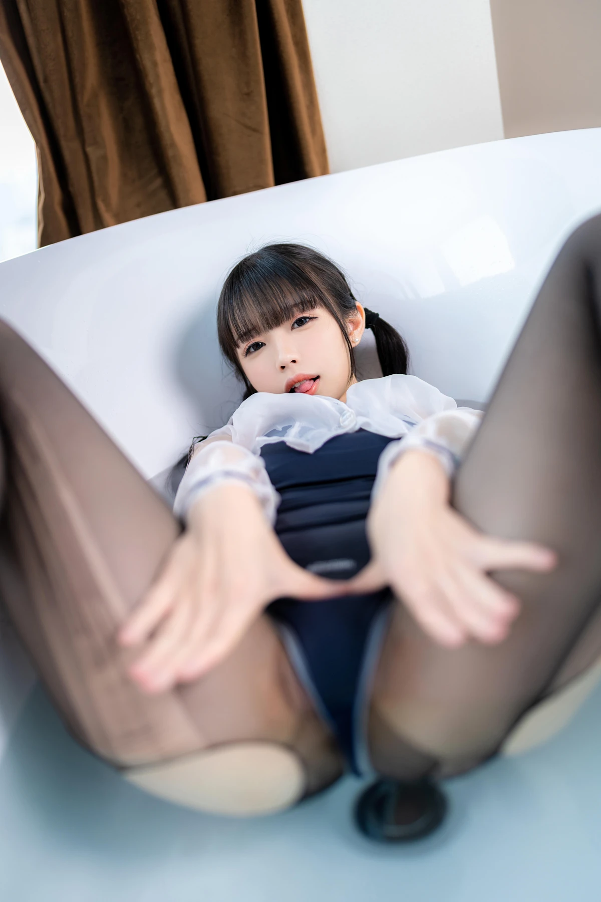 Cosplay 十万珍吱伏特 – 香川澪 碧波·浴缸死库水 - P57