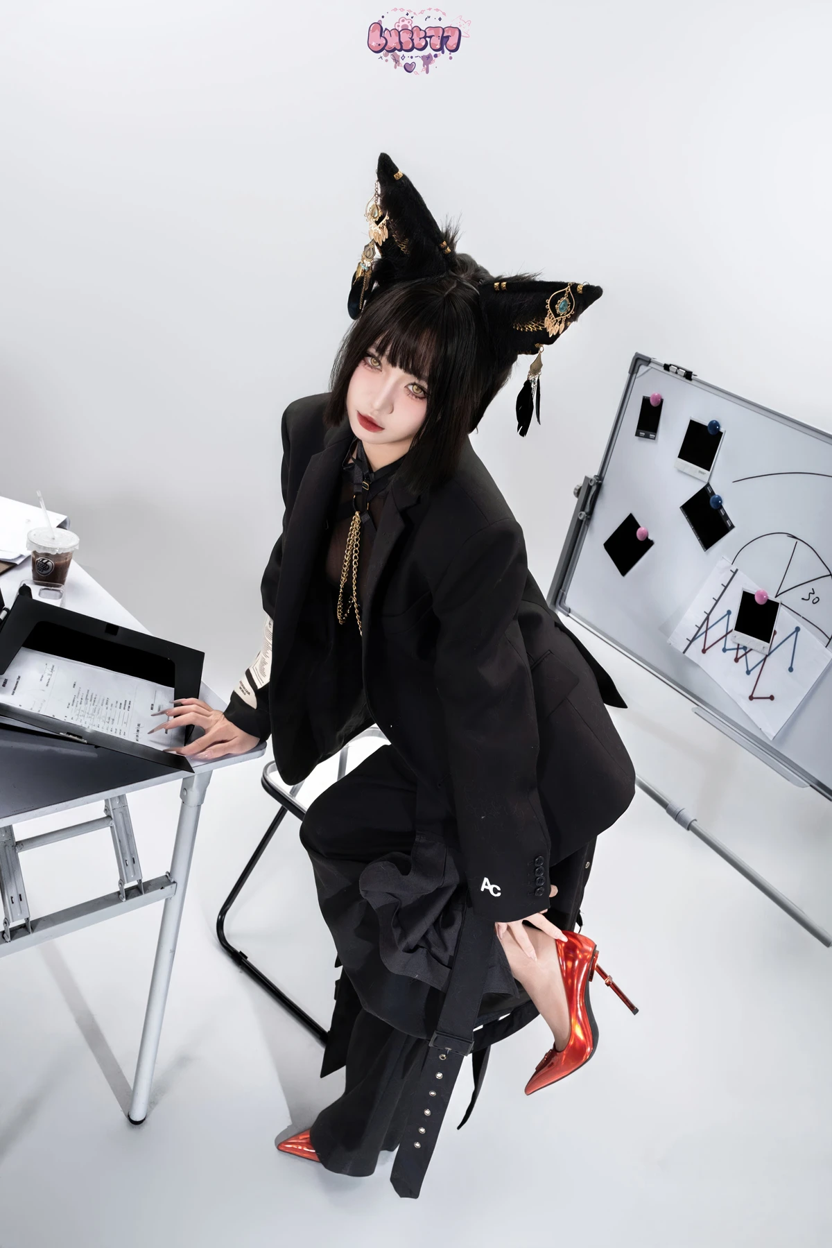Cosplay 柒柒要乖哦 – 黑·阿努比斯 Set.02 - P1