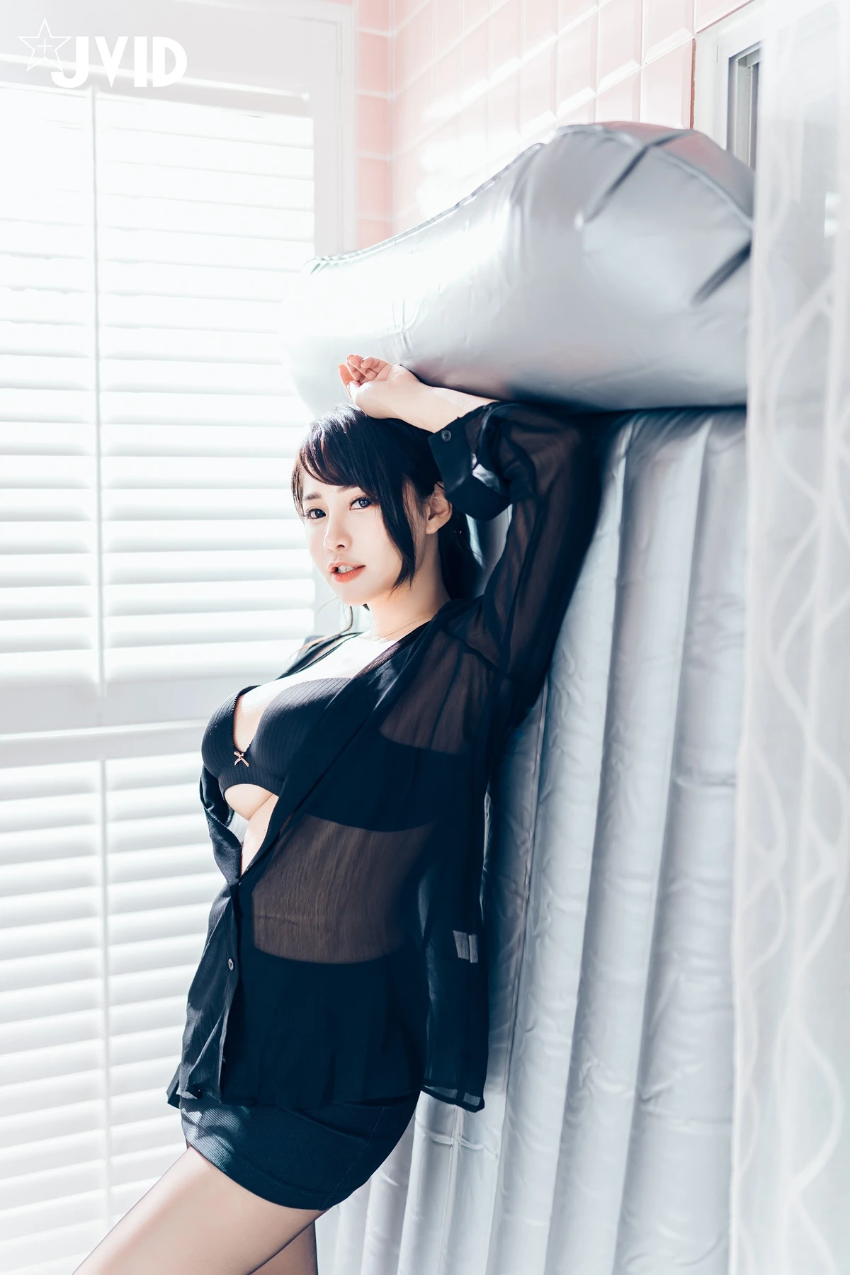 JVID Lele 樂樂 & 飄飄哥 – 上司新人下属 无内黑丝终极奥义 Set.01 - P22